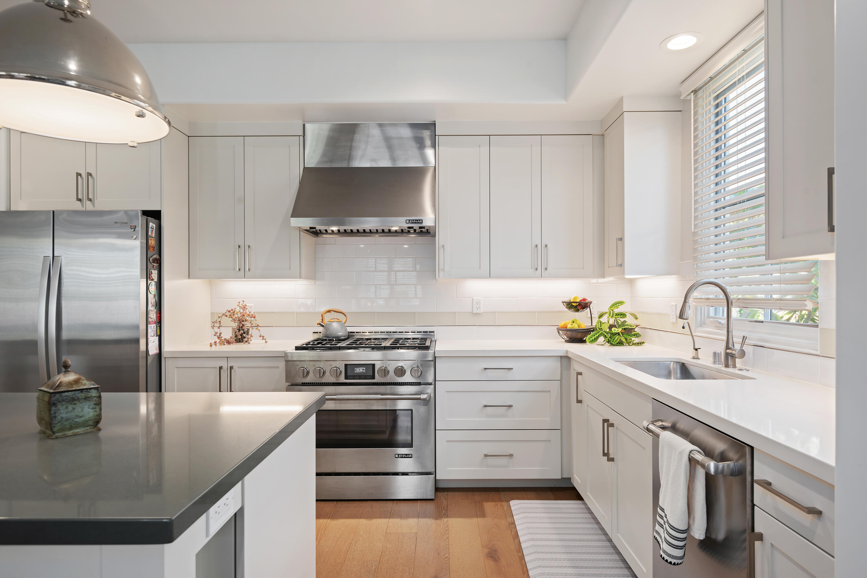 3726 State Street 203