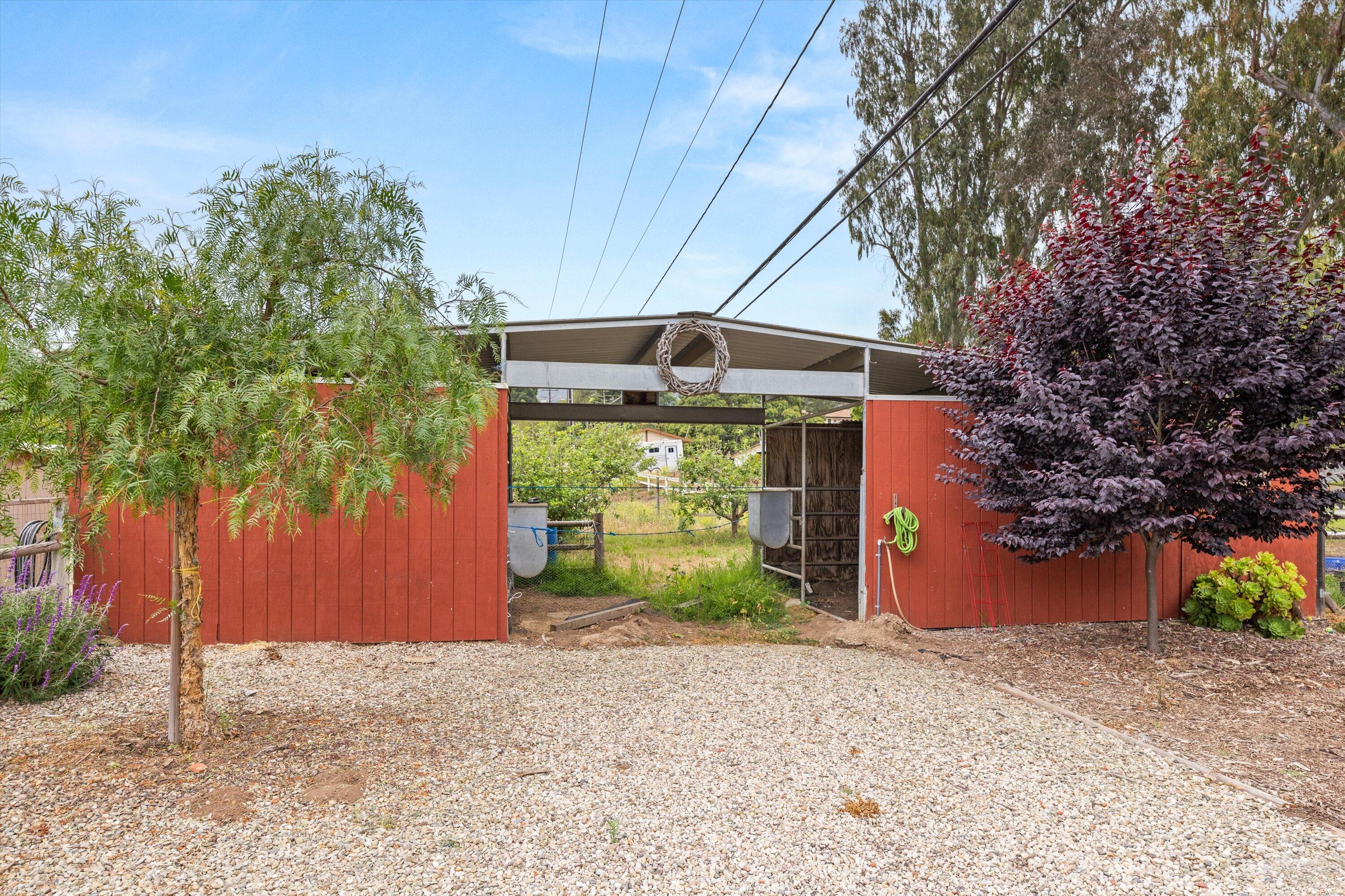 Carpinteria, California 93013, United States, 5 Bedrooms Bedrooms, ,5 BathroomsBathrooms,Residential,Active,147731