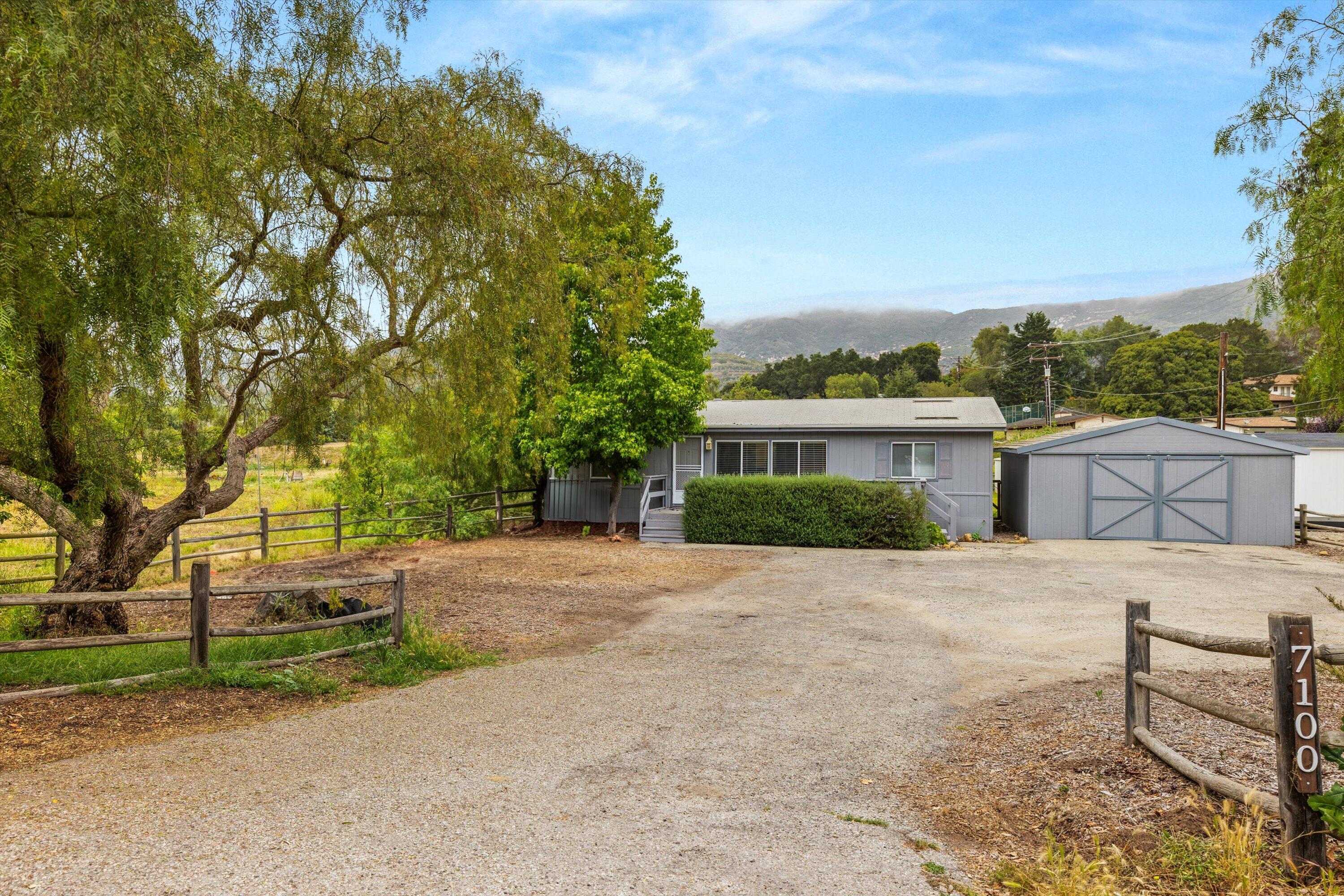 Carpinteria, California 93013, United States, 5 Bedrooms Bedrooms, ,5 BathroomsBathrooms,Residential,Active,147731