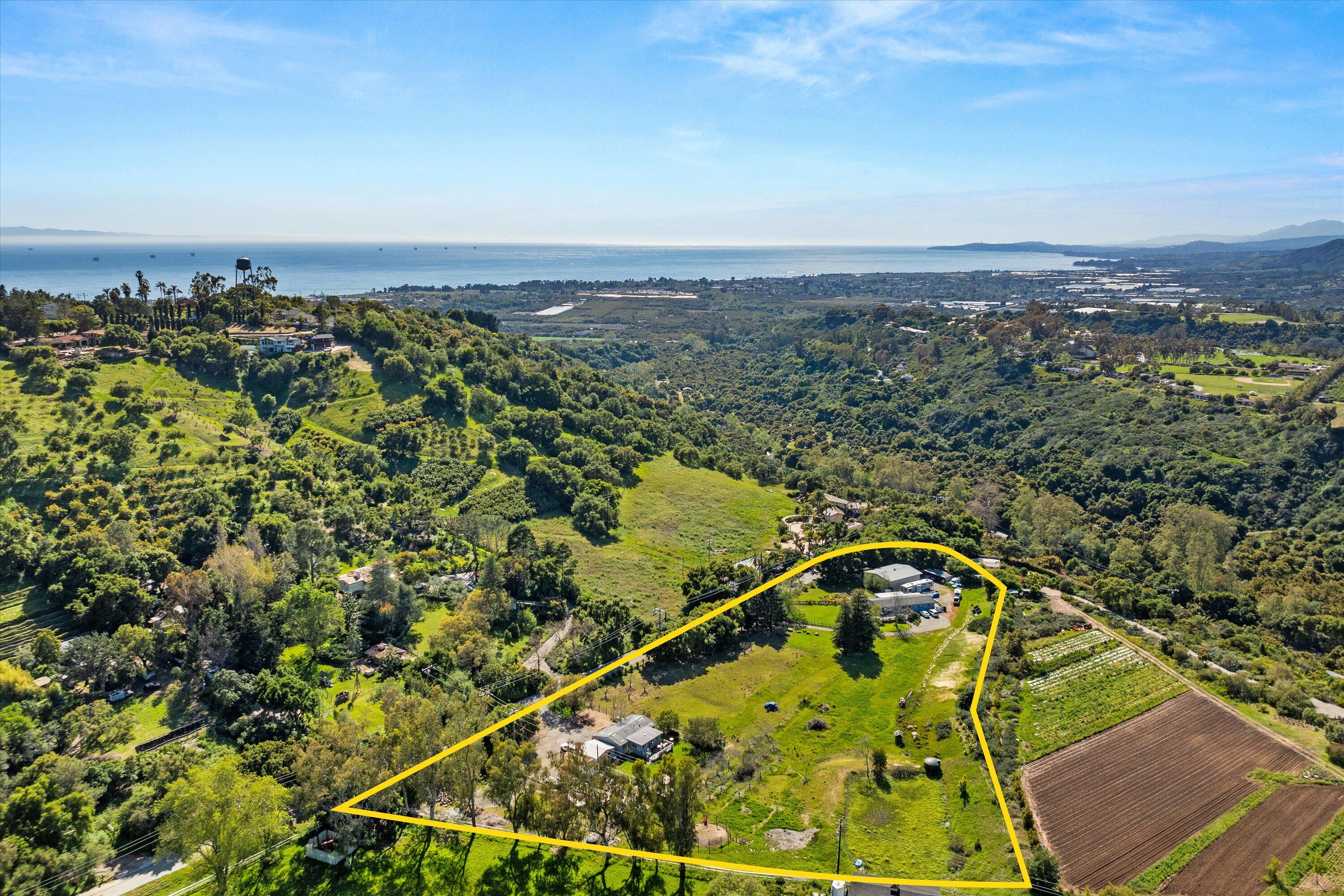 Carpinteria, California 93013, United States, 5 Bedrooms Bedrooms, ,5 BathroomsBathrooms,Residential,Active,147731