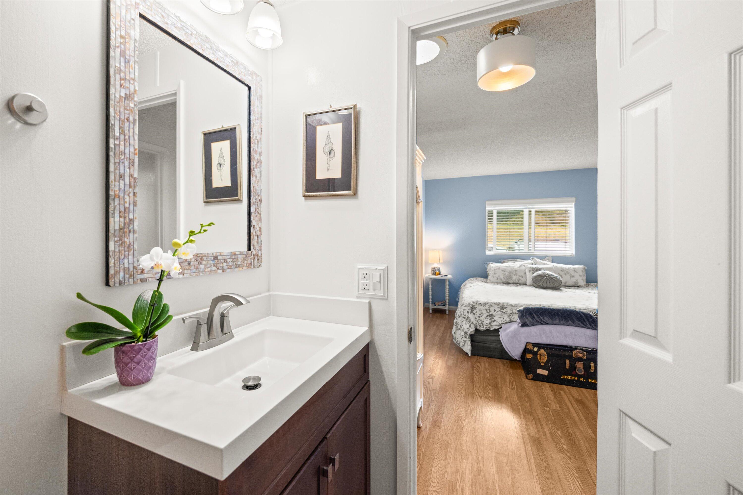 Carpinteria, California 93013, United States, 5 Bedrooms Bedrooms, ,5 BathroomsBathrooms,Residential,Active,147731