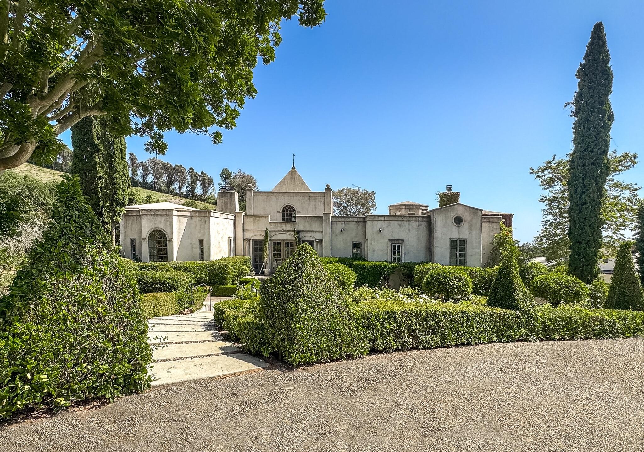 2899 Hidden Valley Lane