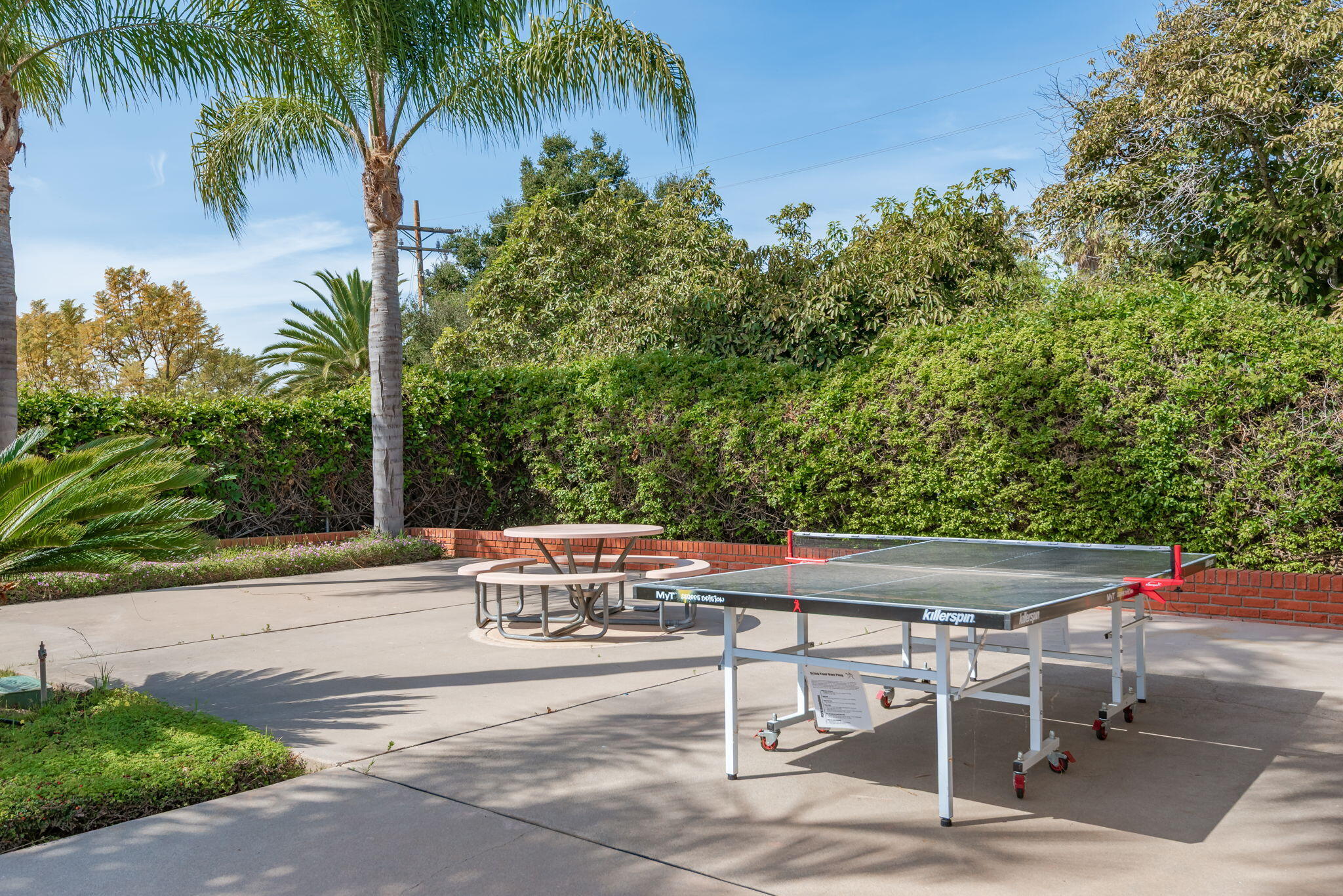 Santa Barbara, California 93111, United States, 2 Bedrooms Bedrooms, ,2 BathroomsBathrooms,Residential,Active,224218