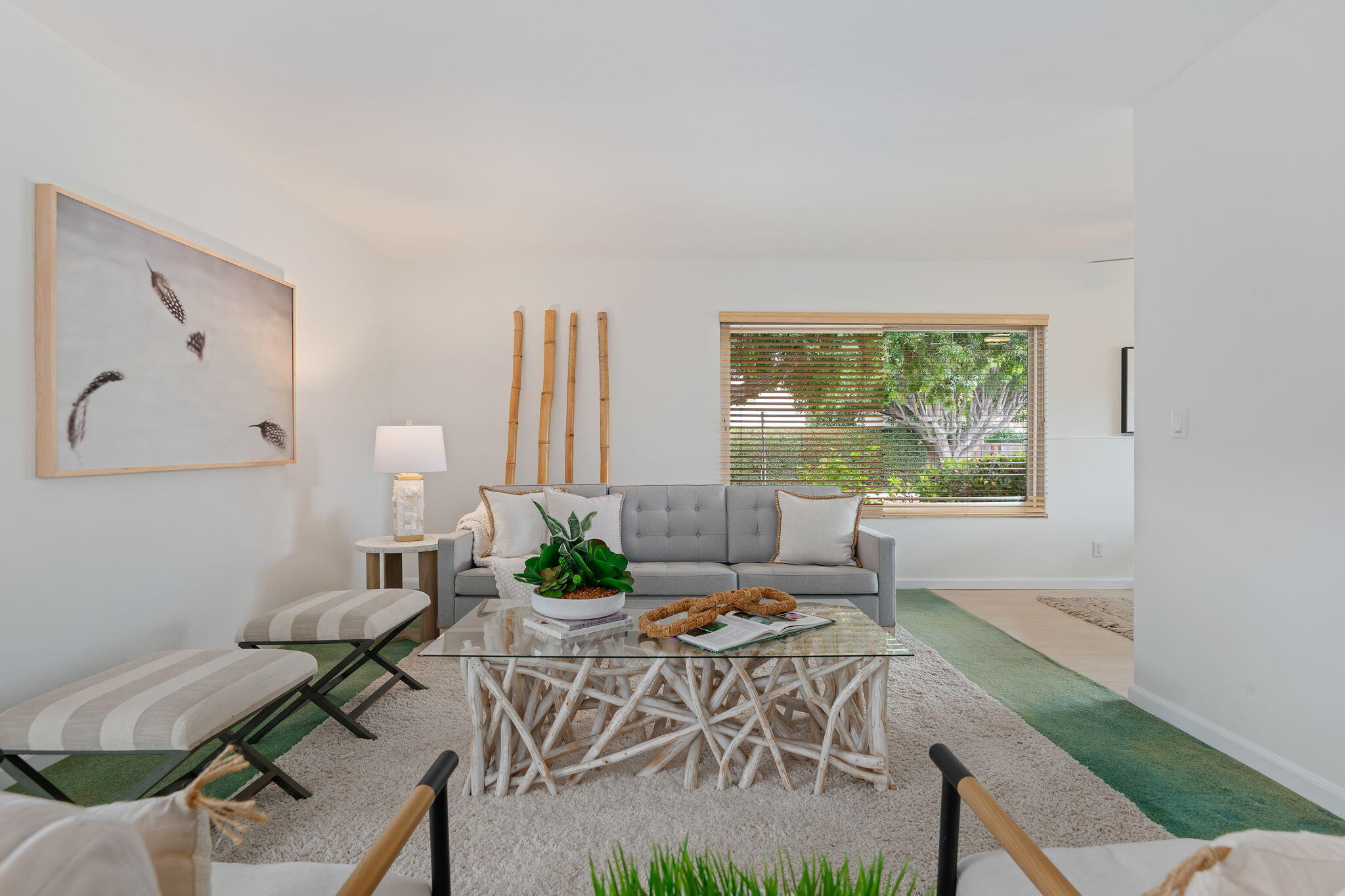 Santa Barbara, California 93111, United States, 2 Bedrooms Bedrooms, ,2 BathroomsBathrooms,Residential,Active,224218