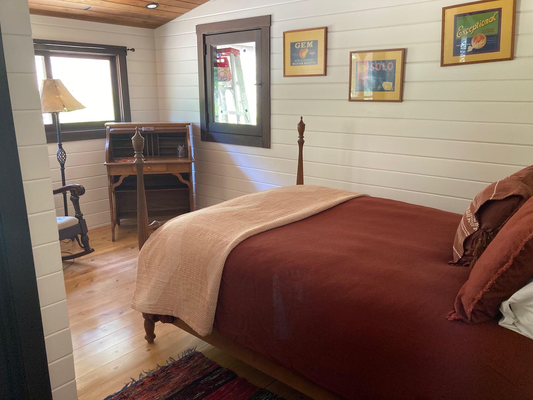 Carpinteria, California 93001, United States, 1 Bedroom Bedrooms, ,1 BathroomBathrooms,Residential,Active,38023