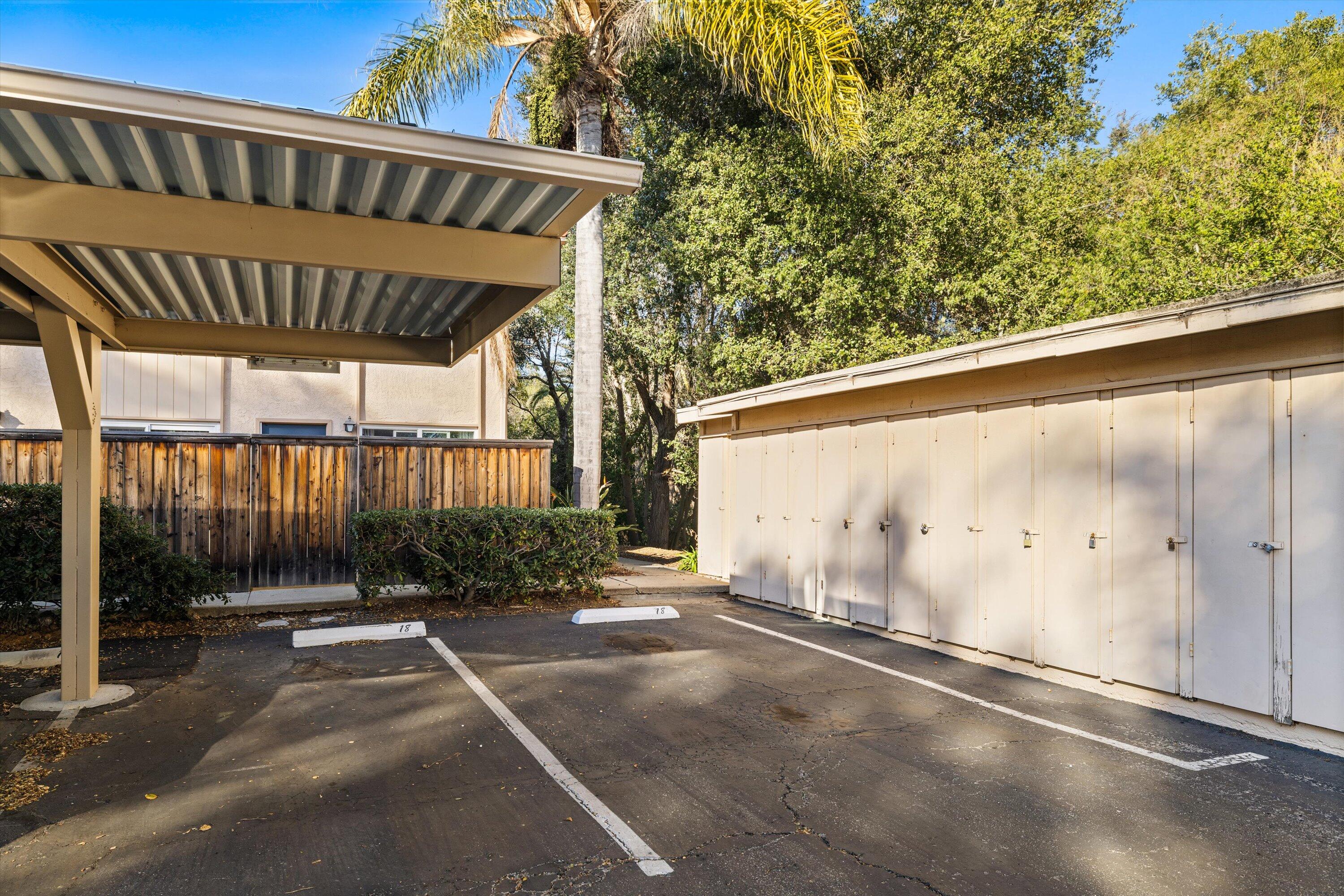 Santa Barbara, California 93117, United States, 2 Bedrooms Bedrooms, ,2 BathroomsBathrooms,Residential,Pending,2712