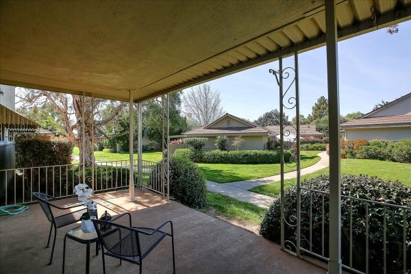 257 MORETON BAY LN UNIT 3, GOLETA, CA 93117 - Image 034391d6f6a6ca2a3cc232a15ded80d4/3524871364