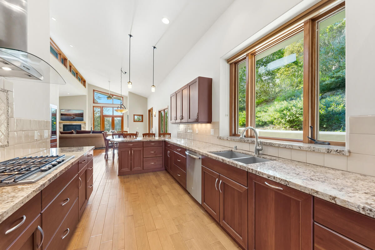 2800 Palomino Ridge Lane