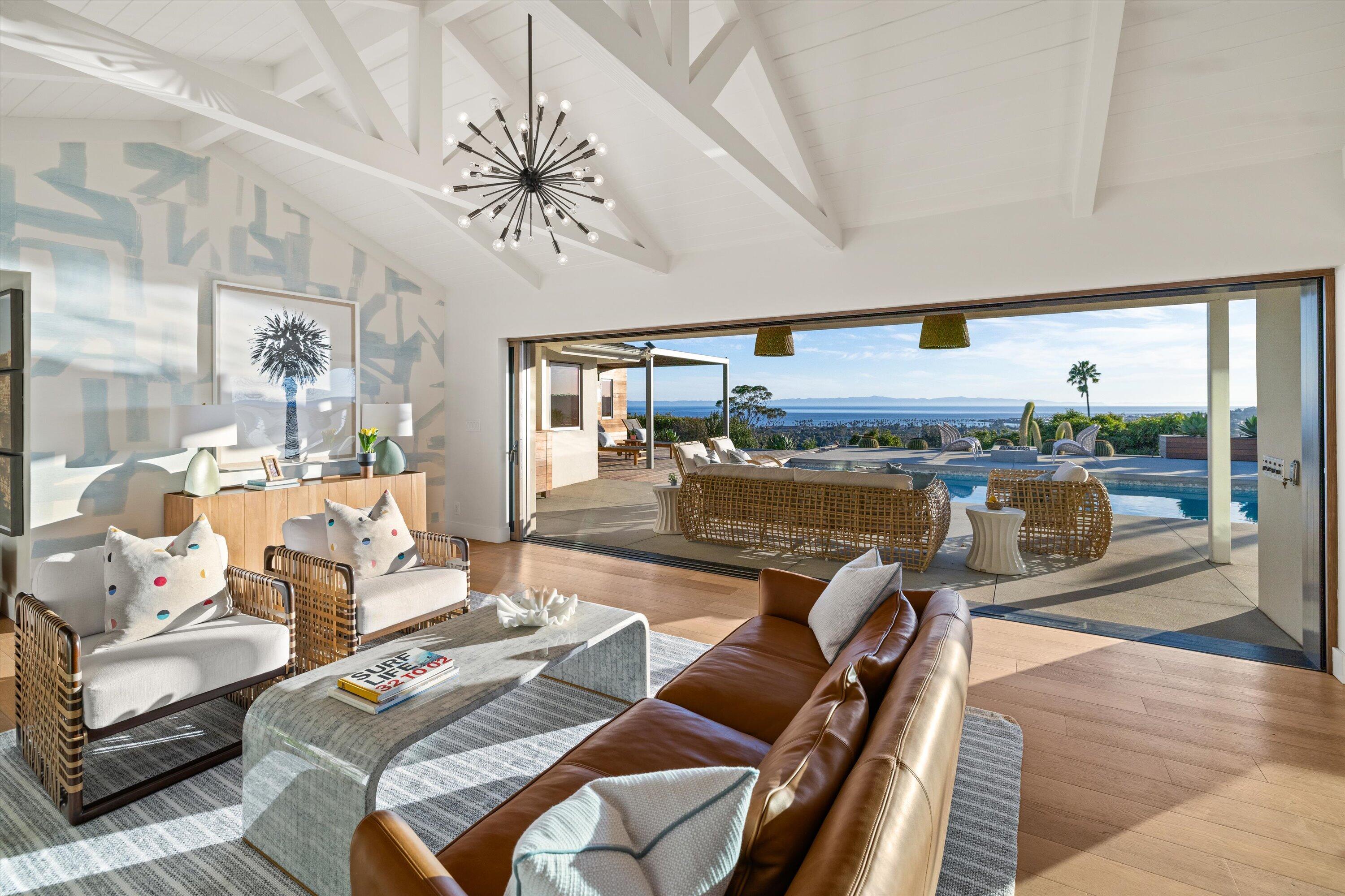 Santa Barbara, California 93103, United States, 3 Bedrooms Bedrooms, ,6 BathroomsBathrooms,Residential,Active,165894