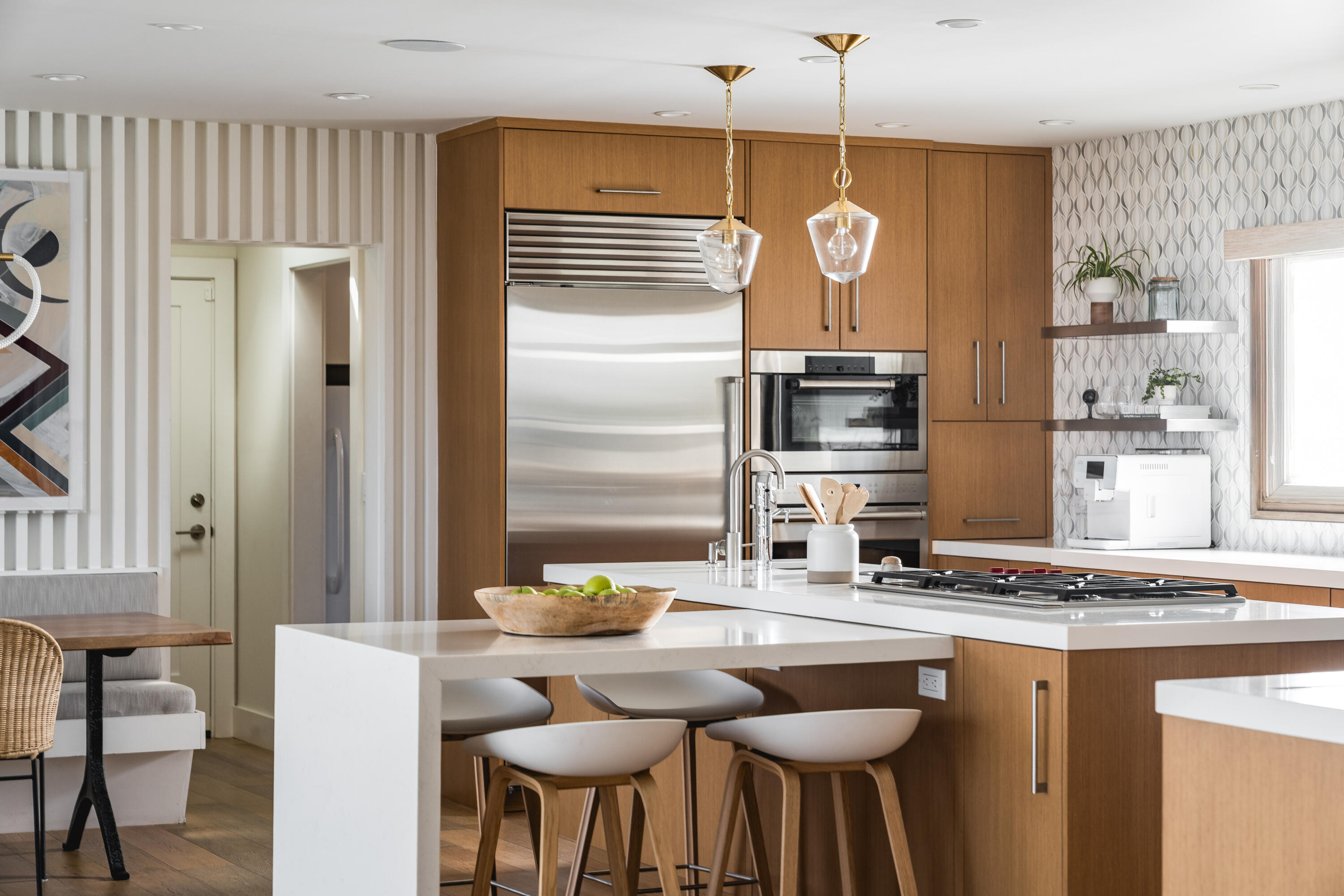 Santa Barbara, California 93103, United States, 3 Bedrooms Bedrooms, ,6 BathroomsBathrooms,Residential,Active,165894