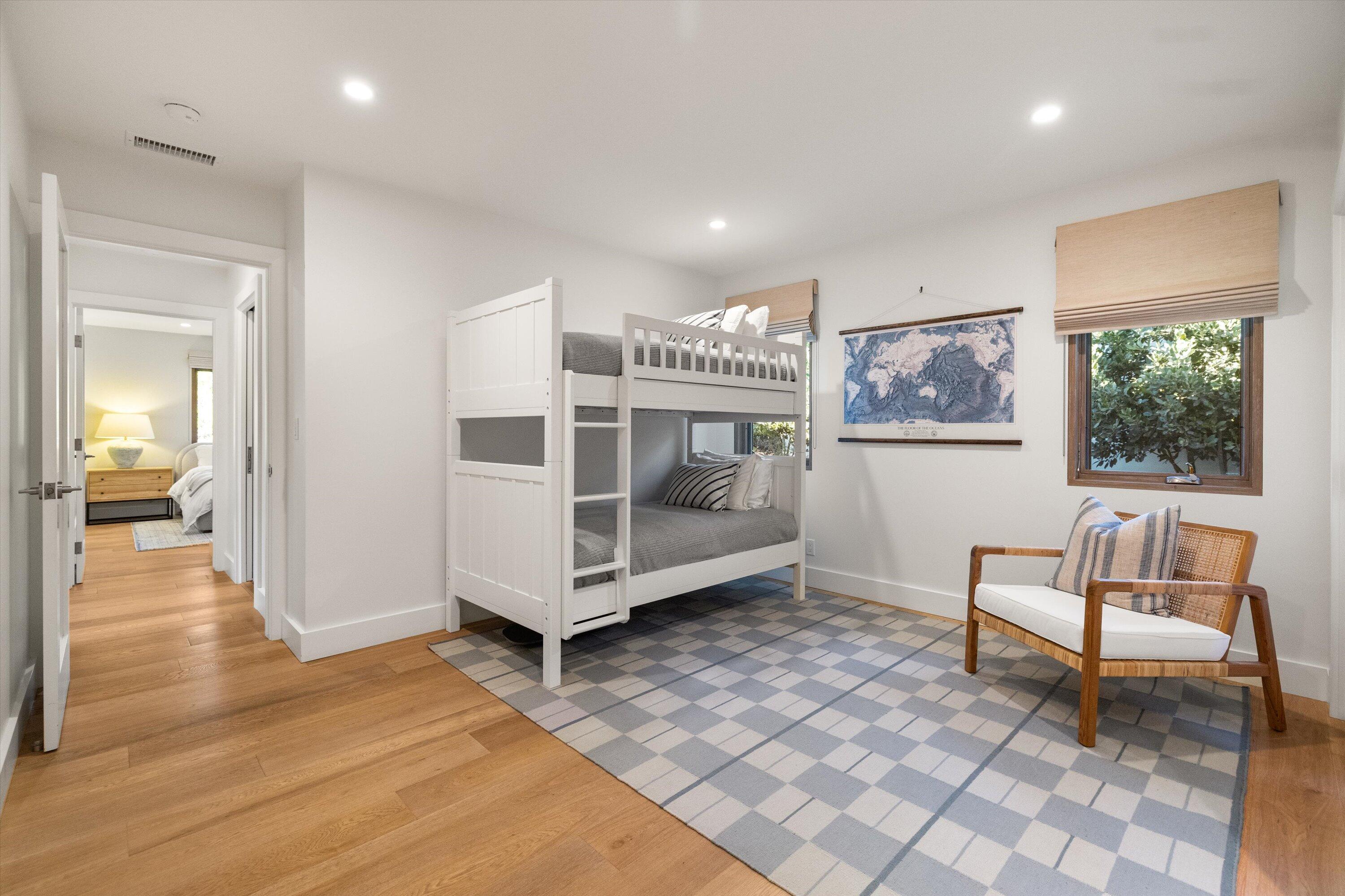 Santa Barbara, California 93103, United States, 3 Bedrooms Bedrooms, ,6 BathroomsBathrooms,Residential,Active,165894