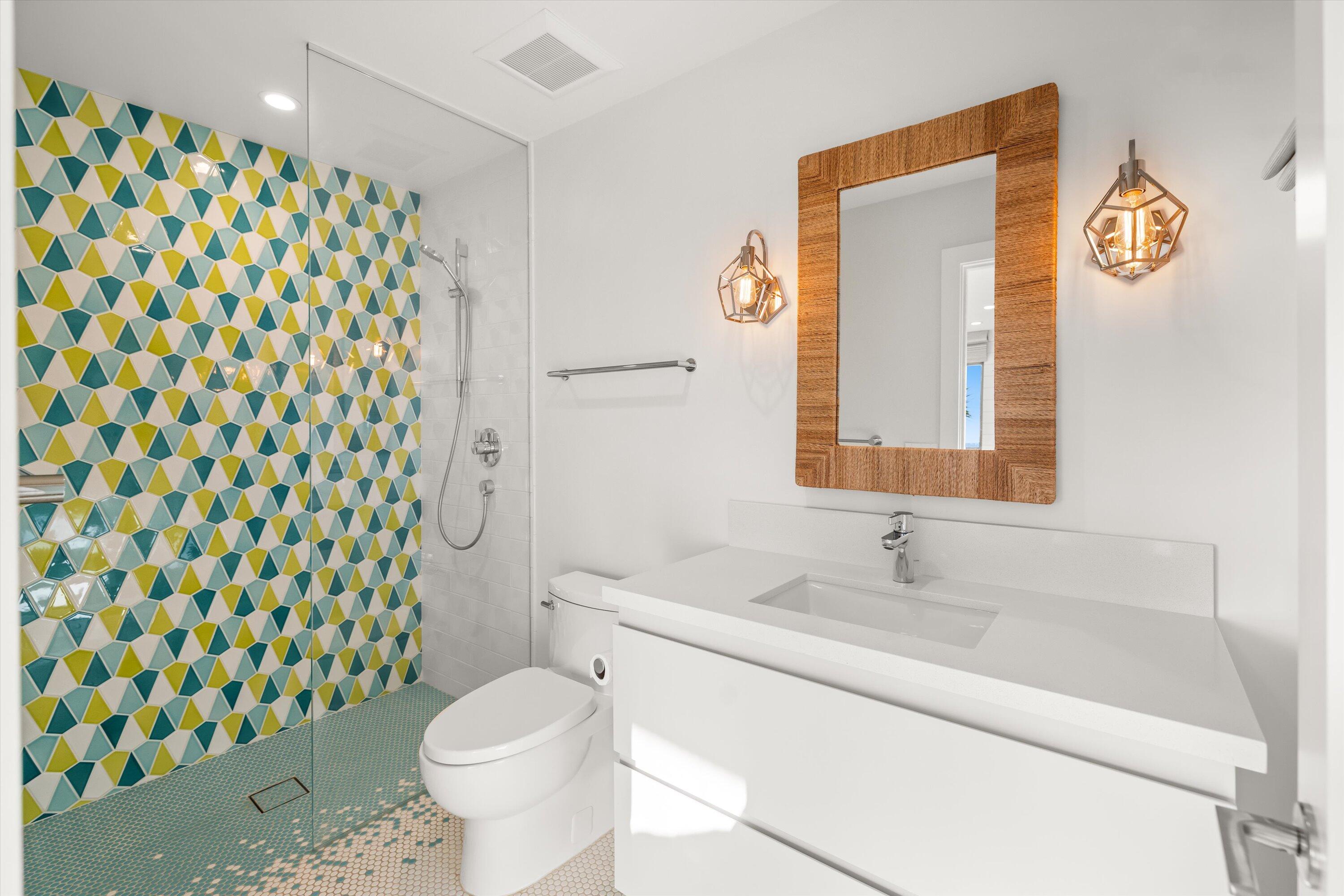 Santa Barbara, California 93103, United States, 3 Bedrooms Bedrooms, ,6 BathroomsBathrooms,Residential,Active,165894