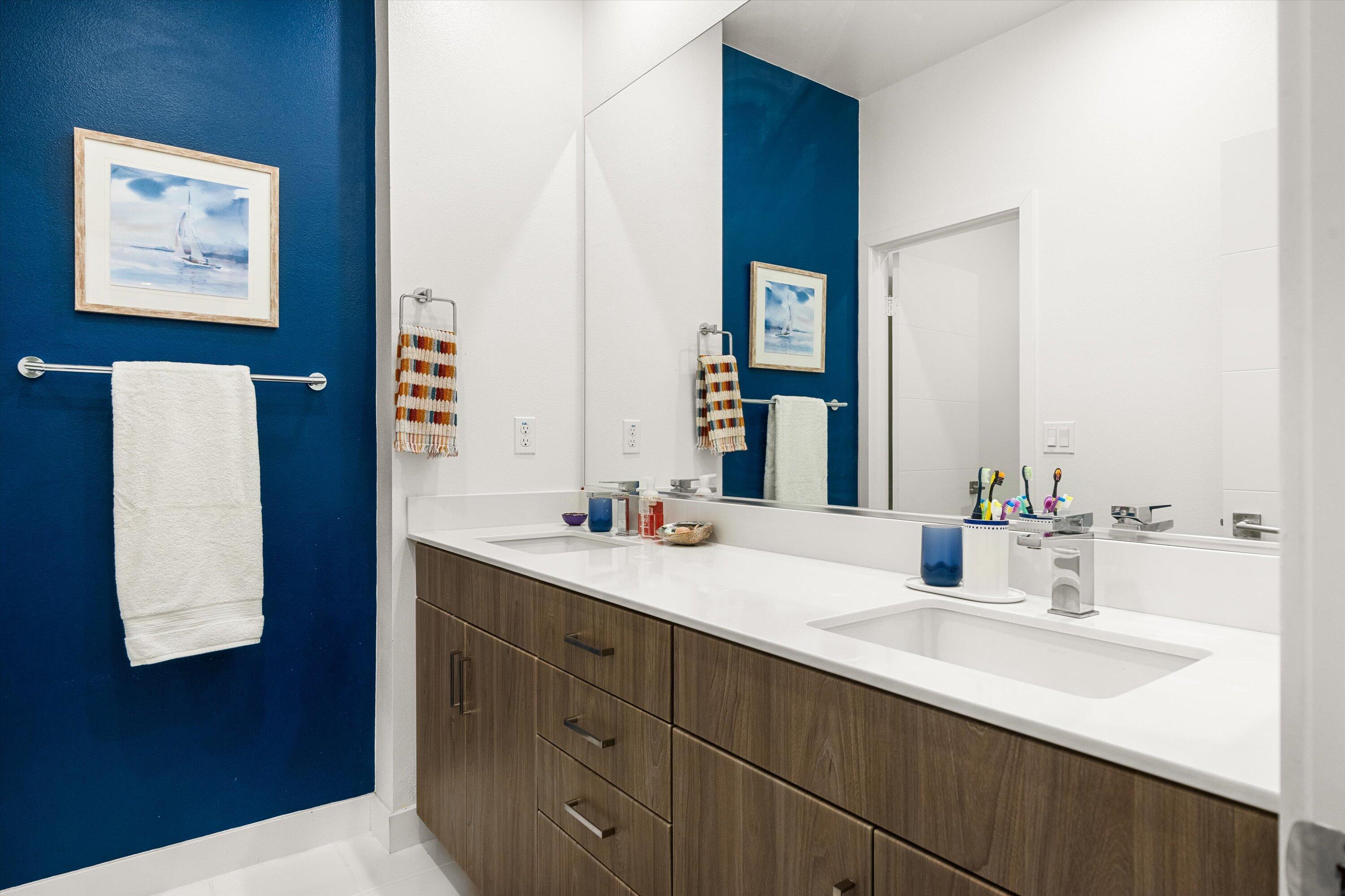 Goleta, California 93117, United States, 4 Bedrooms Bedrooms, ,4 BathroomsBathrooms,Residential,Pending,113556