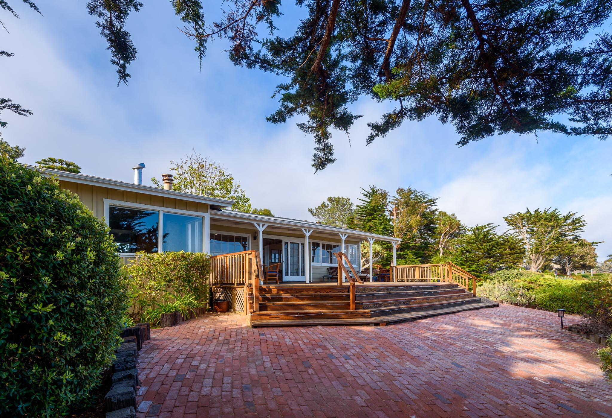 Summerland, California 93067, United States, 3 Bedrooms Bedrooms, ,3 BathroomsBathrooms,Residential,Active,47071