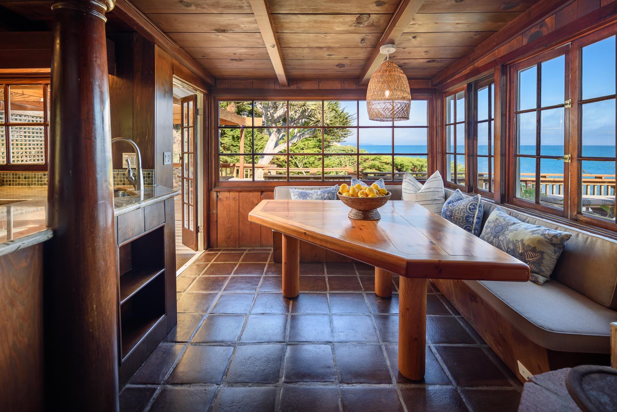 Summerland, California 93067, United States, 3 Bedrooms Bedrooms, ,3 BathroomsBathrooms,Residential,Active,47071