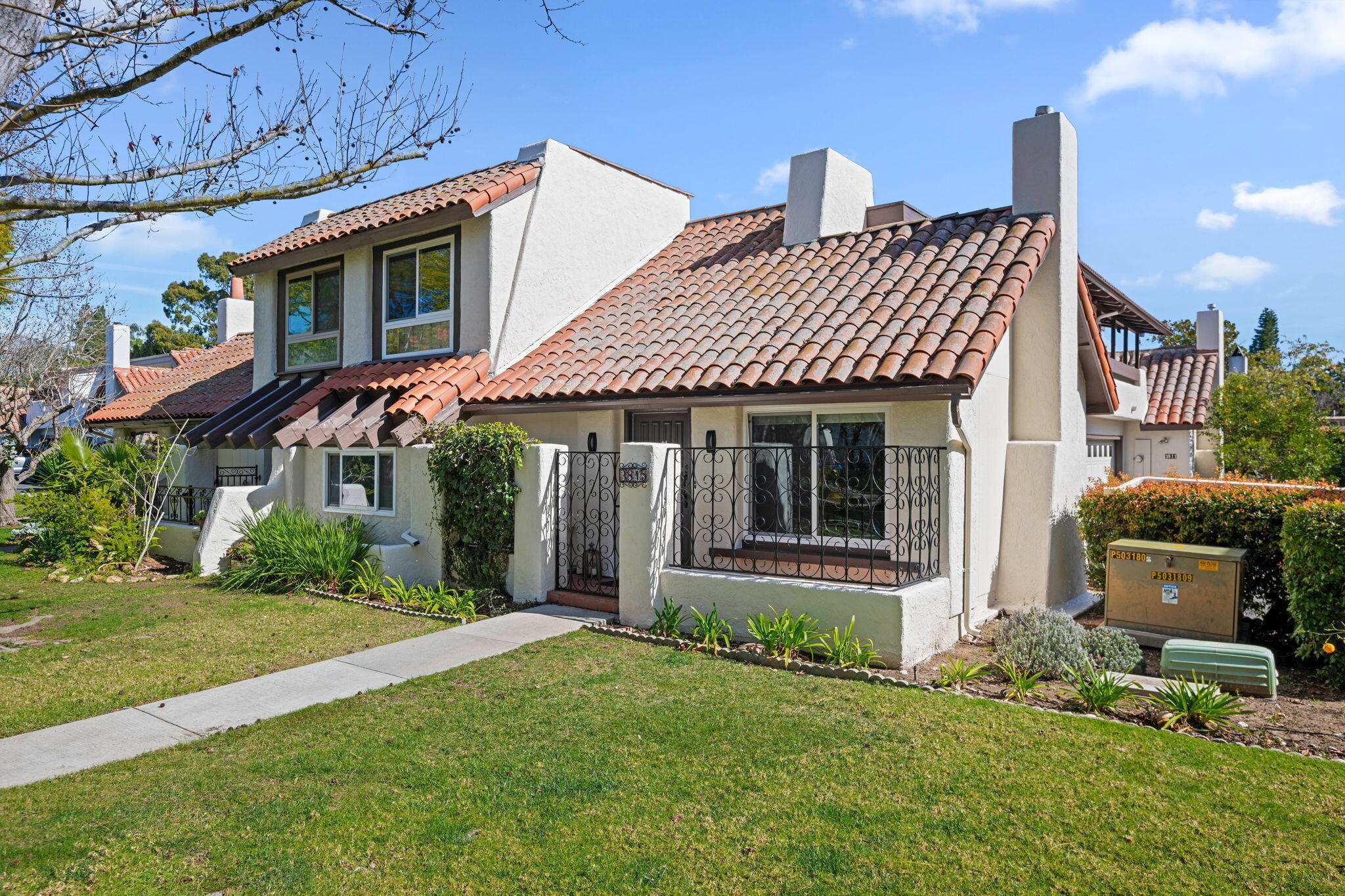 Santa Barbara, California 93105, United States, 3 Bedrooms Bedrooms, ,2 BathroomsBathrooms,Residential,Pending,2444