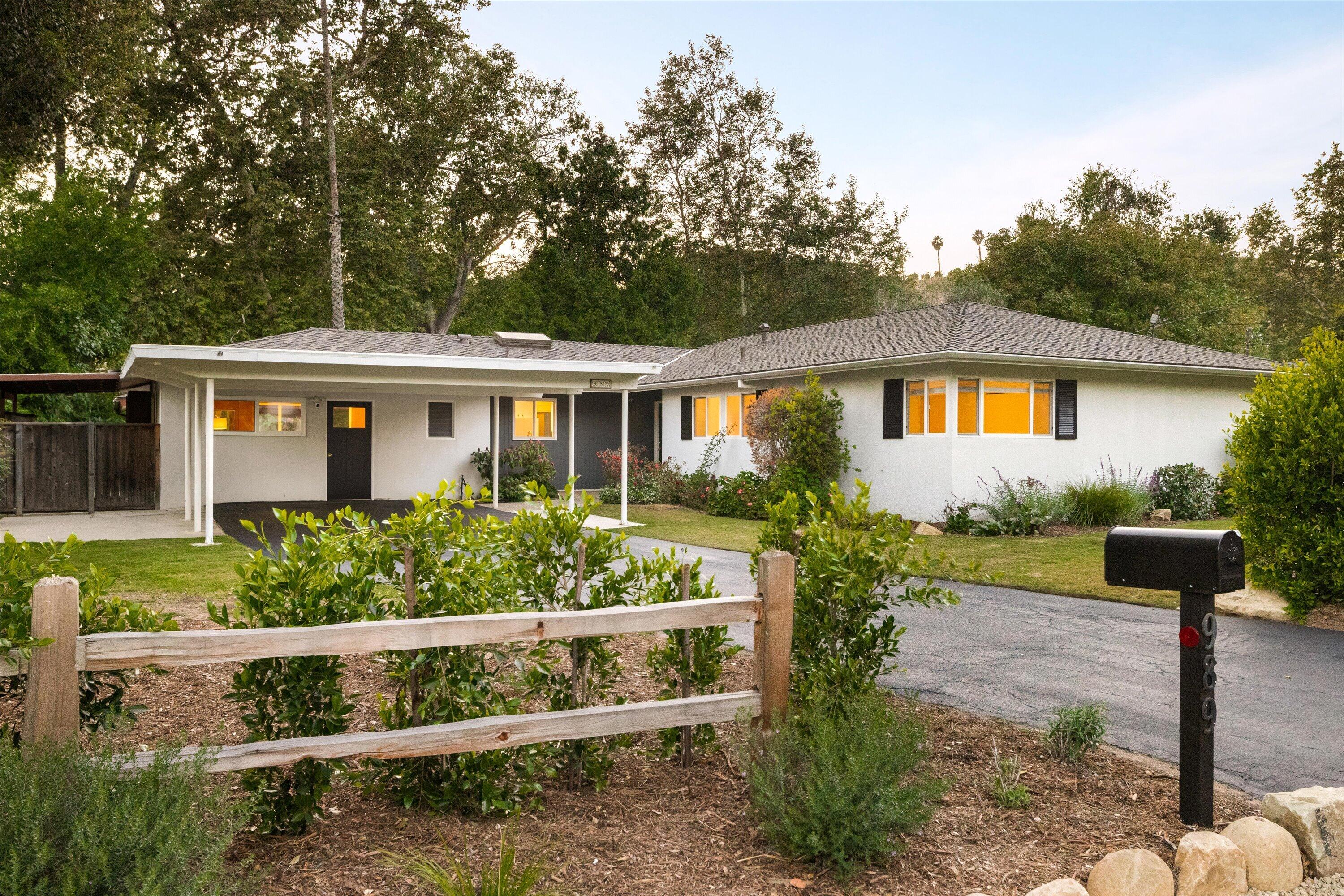 989 N San Marcos Road