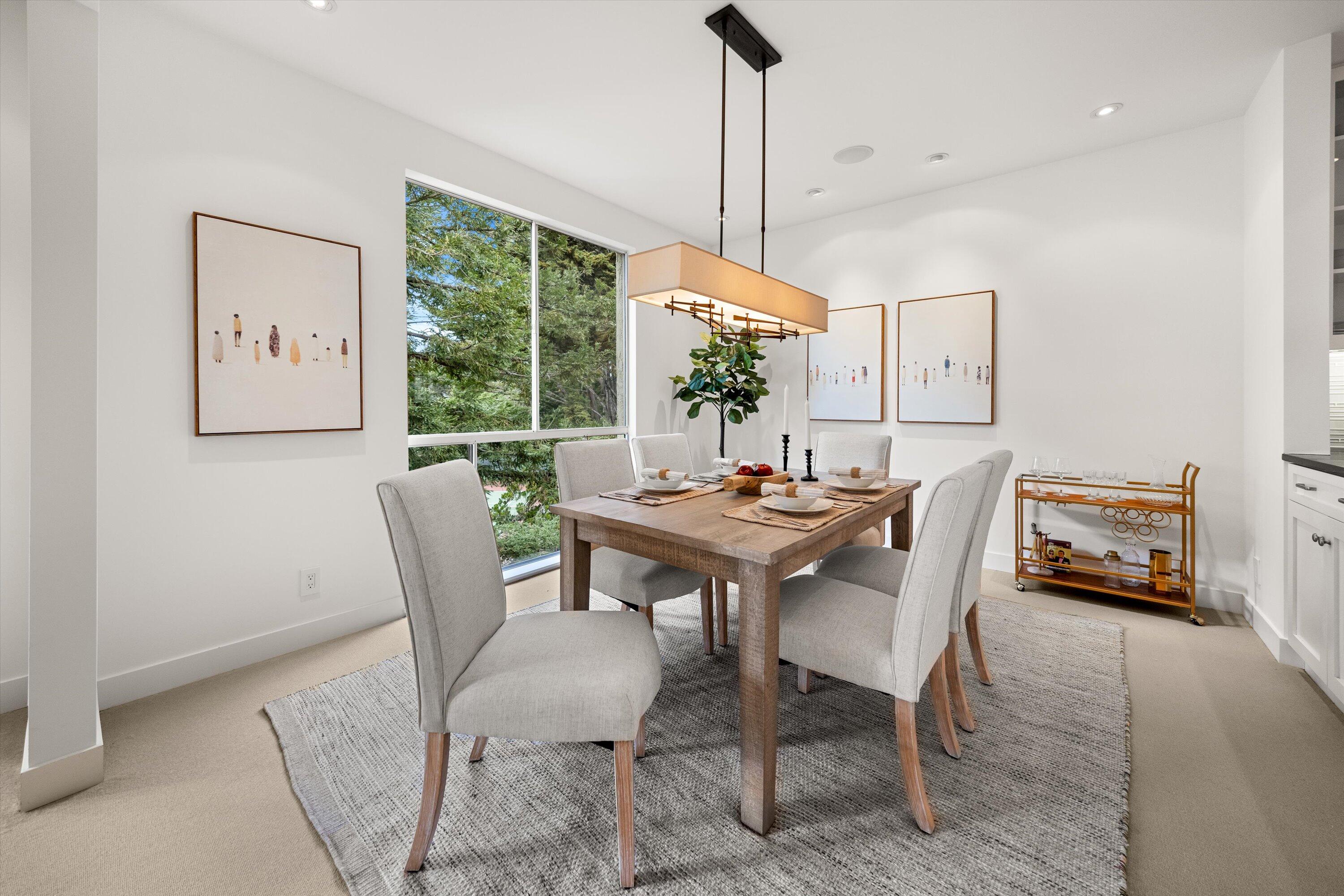 Santa Barbara, California 93108, United States, 2 Bedrooms Bedrooms, ,2 BathroomsBathrooms,Residential,Pending,155319