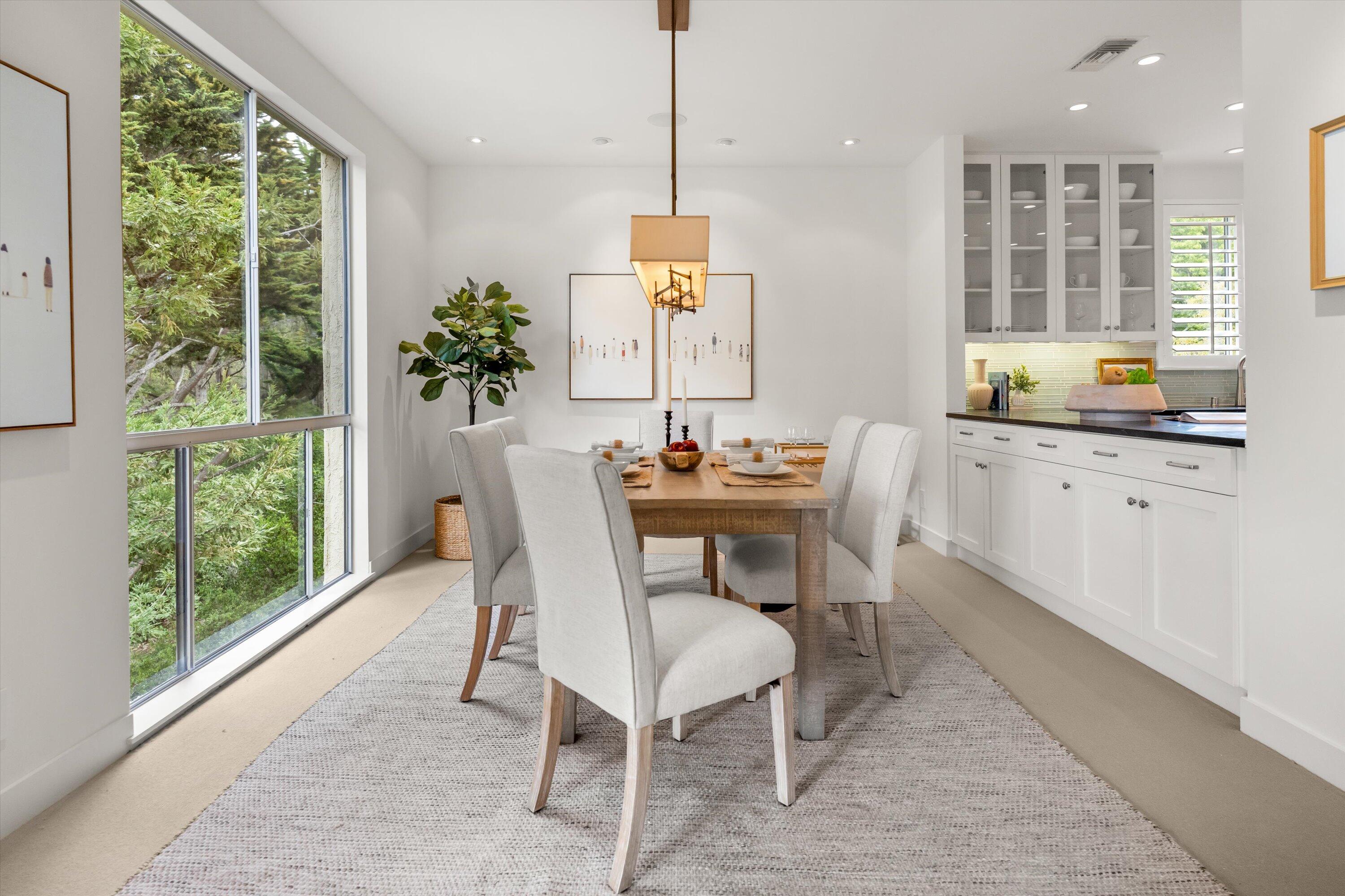 Santa Barbara, California 93108, United States, 2 Bedrooms Bedrooms, ,2 BathroomsBathrooms,Residential,Pending,155319