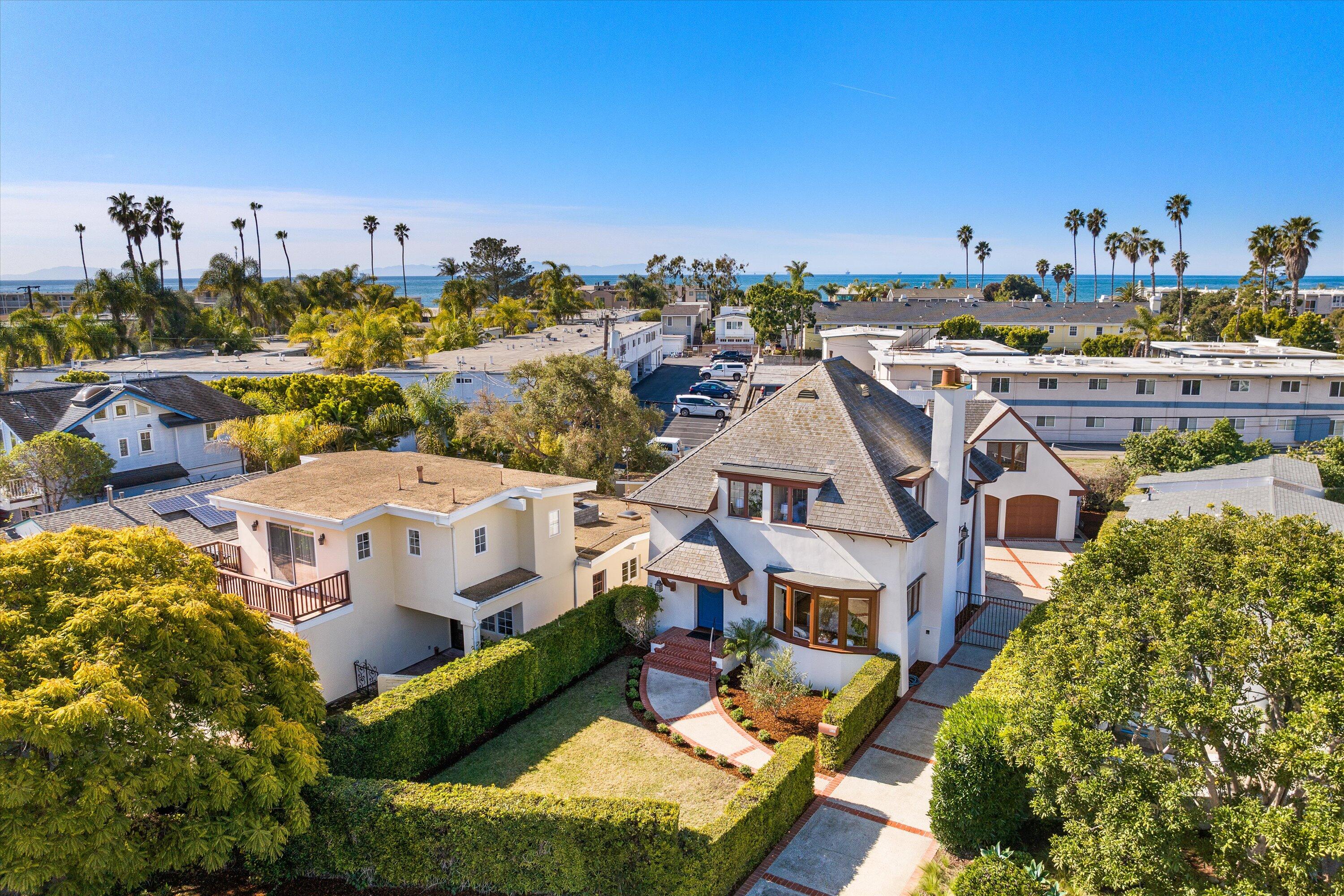 Carpinteria, California 93013, United States, 3 Bedrooms Bedrooms, ,2 BathroomsBathrooms,Residential,Pending,4024