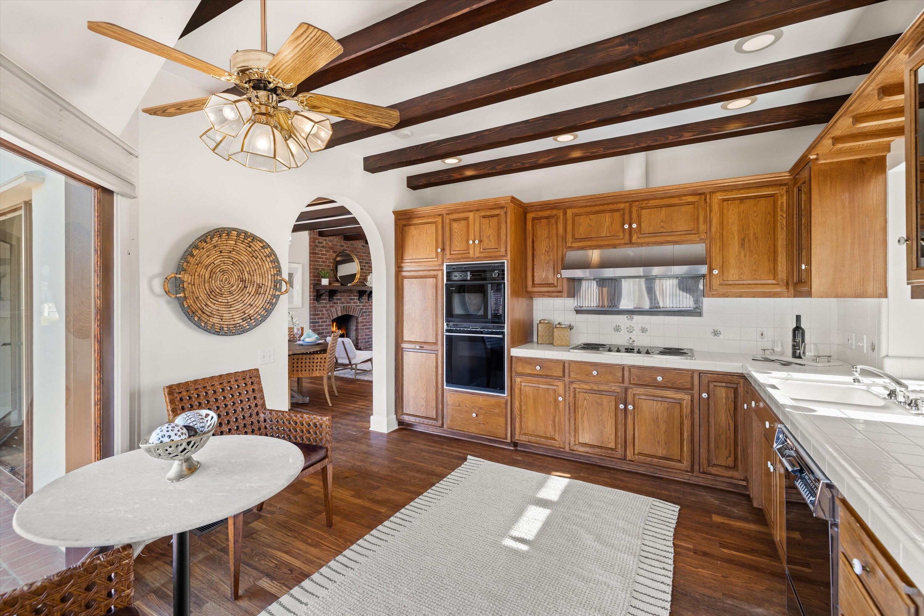 Carpinteria, California 93013, United States, 3 Bedrooms Bedrooms, ,2 BathroomsBathrooms,Residential,Pending,4024