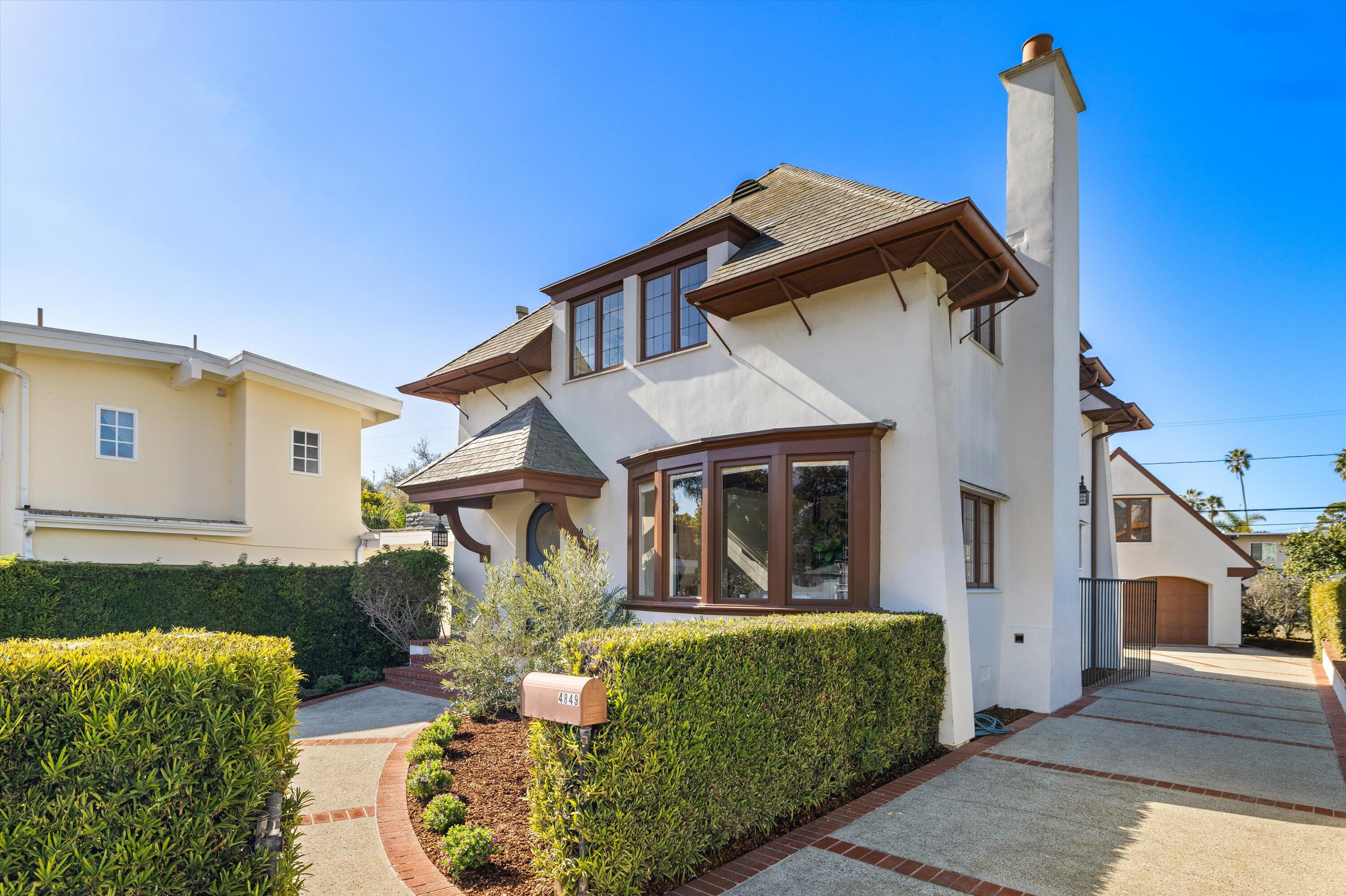 Carpinteria, California 93013, United States, 3 Bedrooms Bedrooms, ,2 BathroomsBathrooms,Residential,Pending,4024