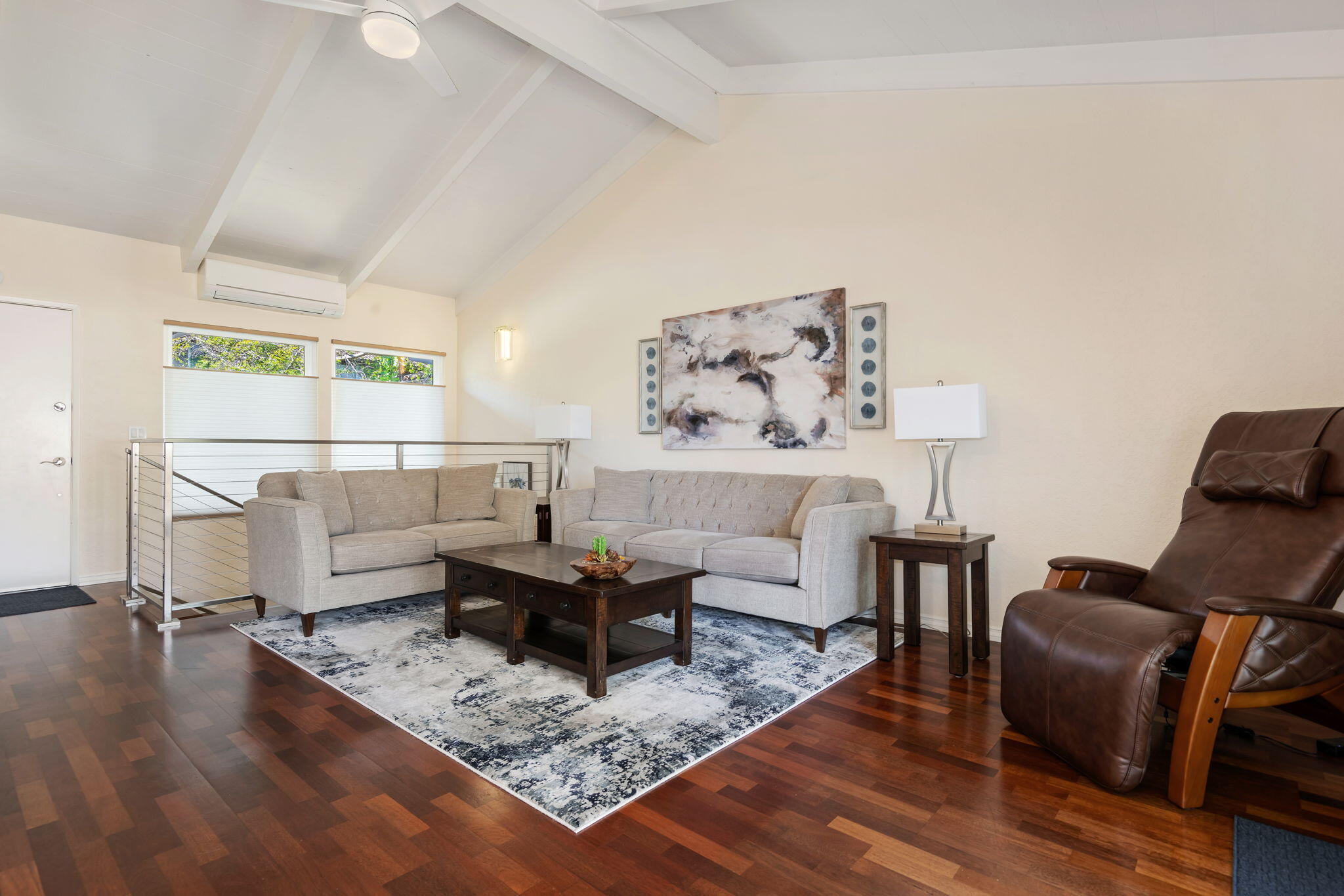 946 Miramonte Drive Apt 3