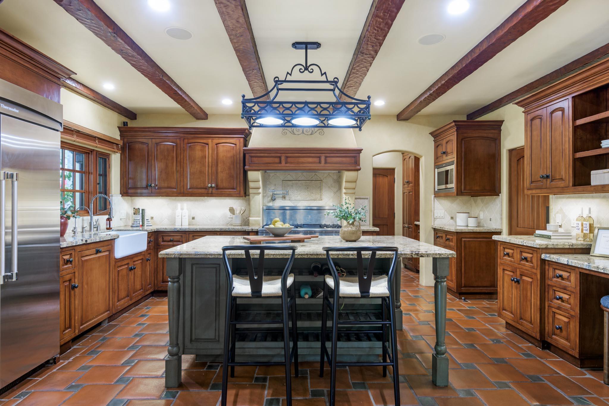 Santa Barbara, California 93110, United States, 5 Bedrooms Bedrooms, ,5 BathroomsBathrooms,Residential,Active,153809