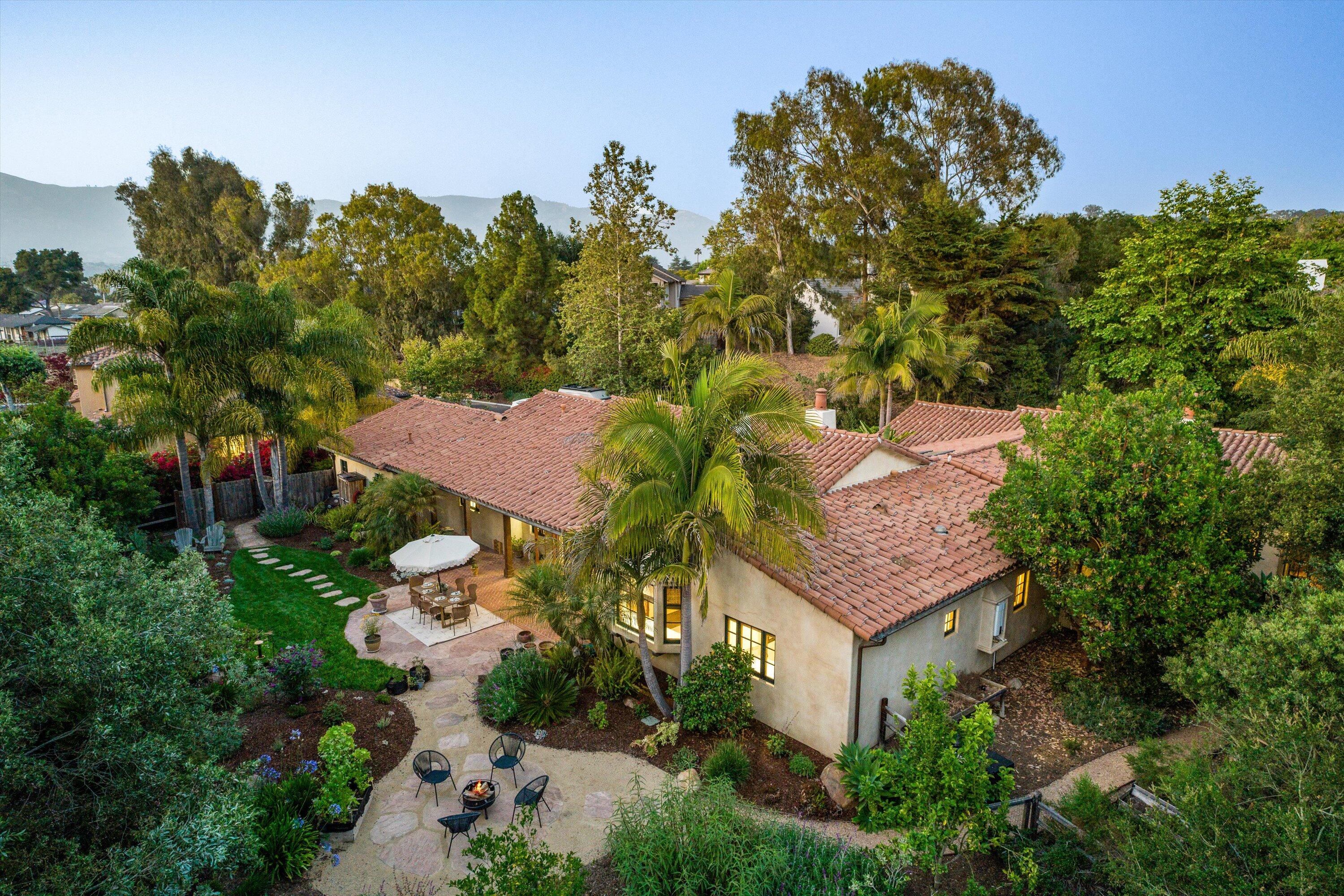 Santa Barbara, California 93110, United States, 5 Bedrooms Bedrooms, ,5 BathroomsBathrooms,Residential,Active,153809