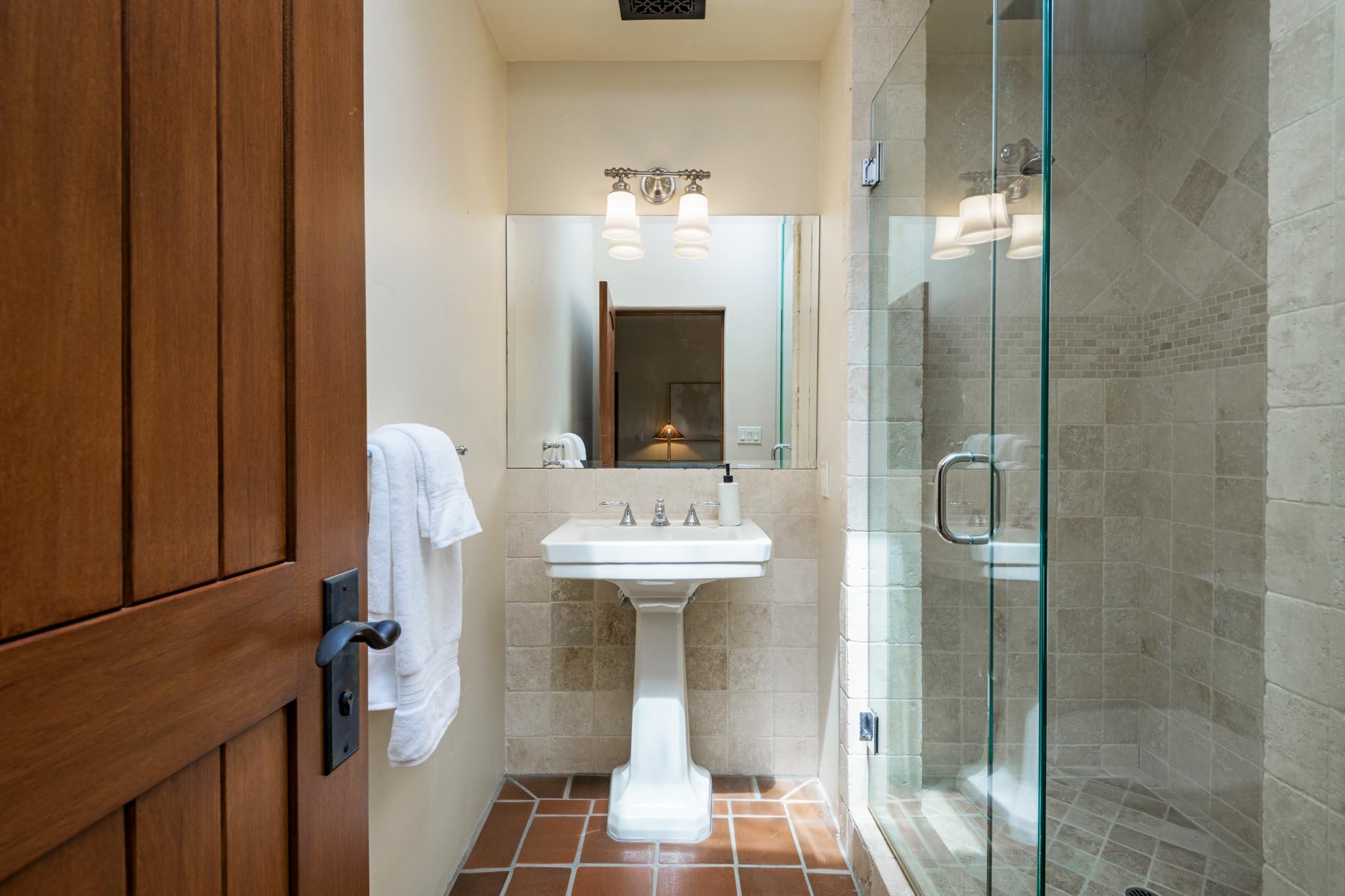 Santa Barbara, California 93110, United States, 5 Bedrooms Bedrooms, ,5 BathroomsBathrooms,Residential,Active,153809