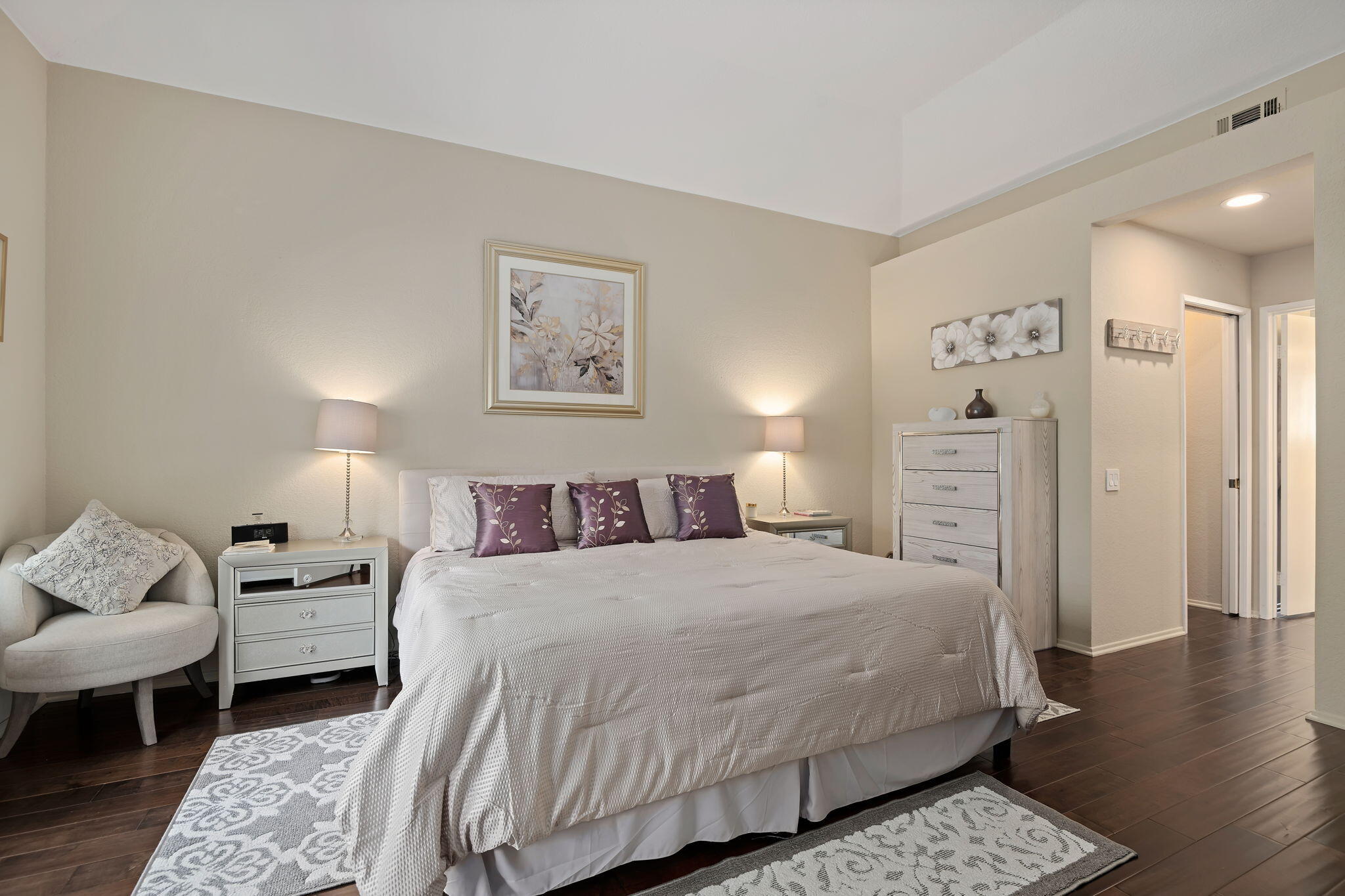 Santa Barbara, California 93105, United States, 3 Bedrooms Bedrooms, ,2 BathroomsBathrooms,Residential,Active,127903