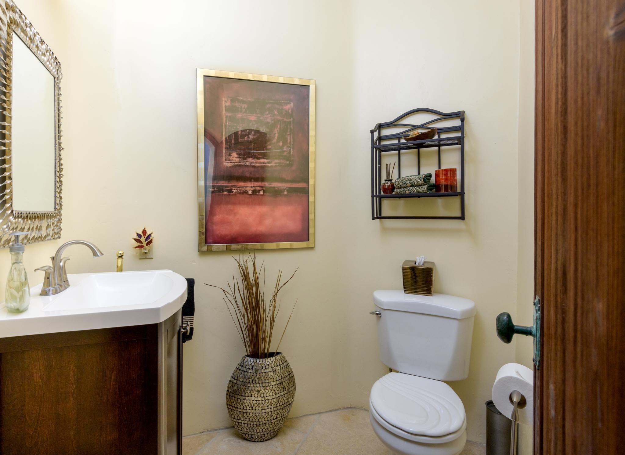 Santa Barbara, California 93111, United States, 4 Bedrooms Bedrooms, ,4 BathroomsBathrooms,Residential,Pending,5974