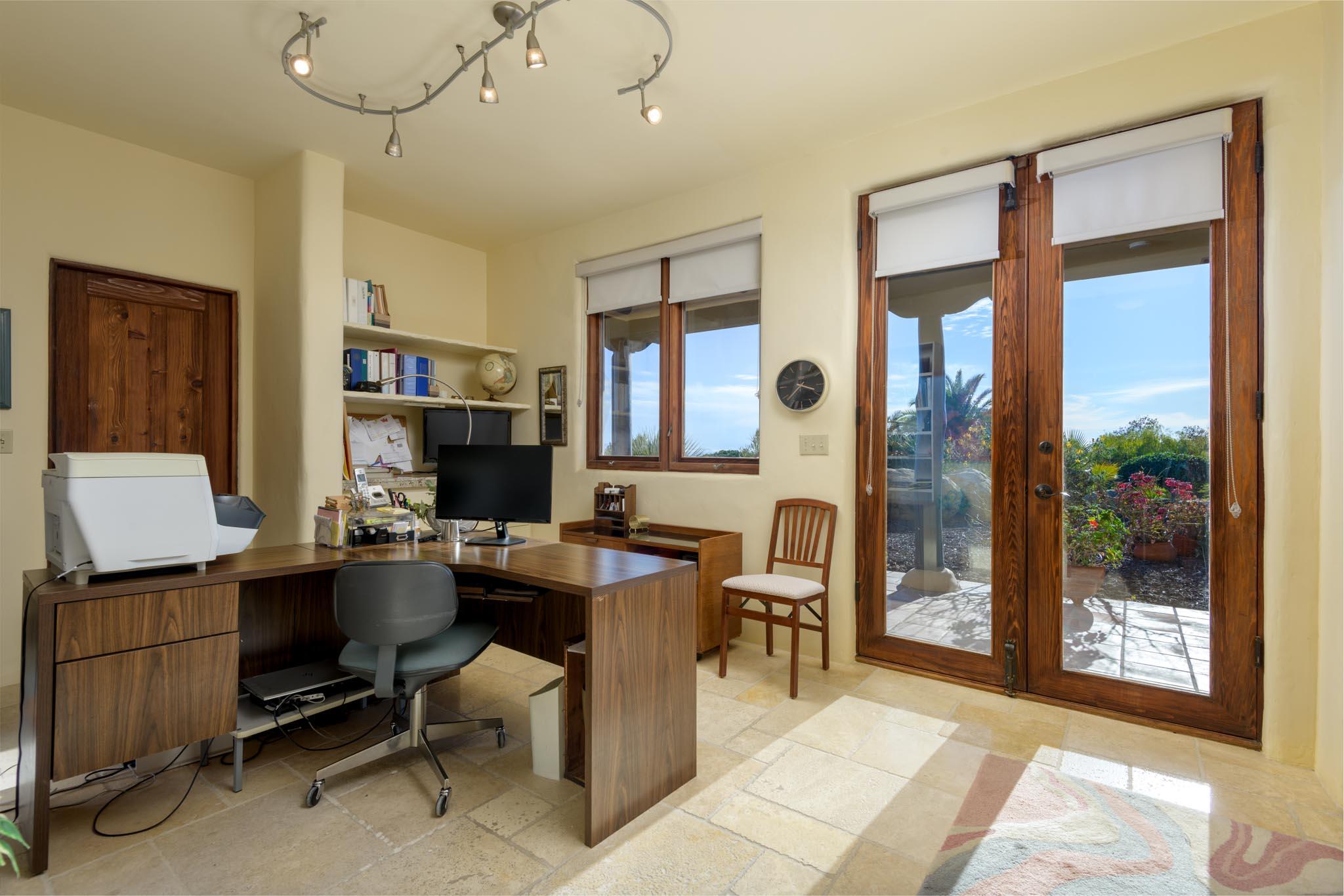 Santa Barbara, California 93111, United States, 4 Bedrooms Bedrooms, ,4 BathroomsBathrooms,Residential,Pending,5974