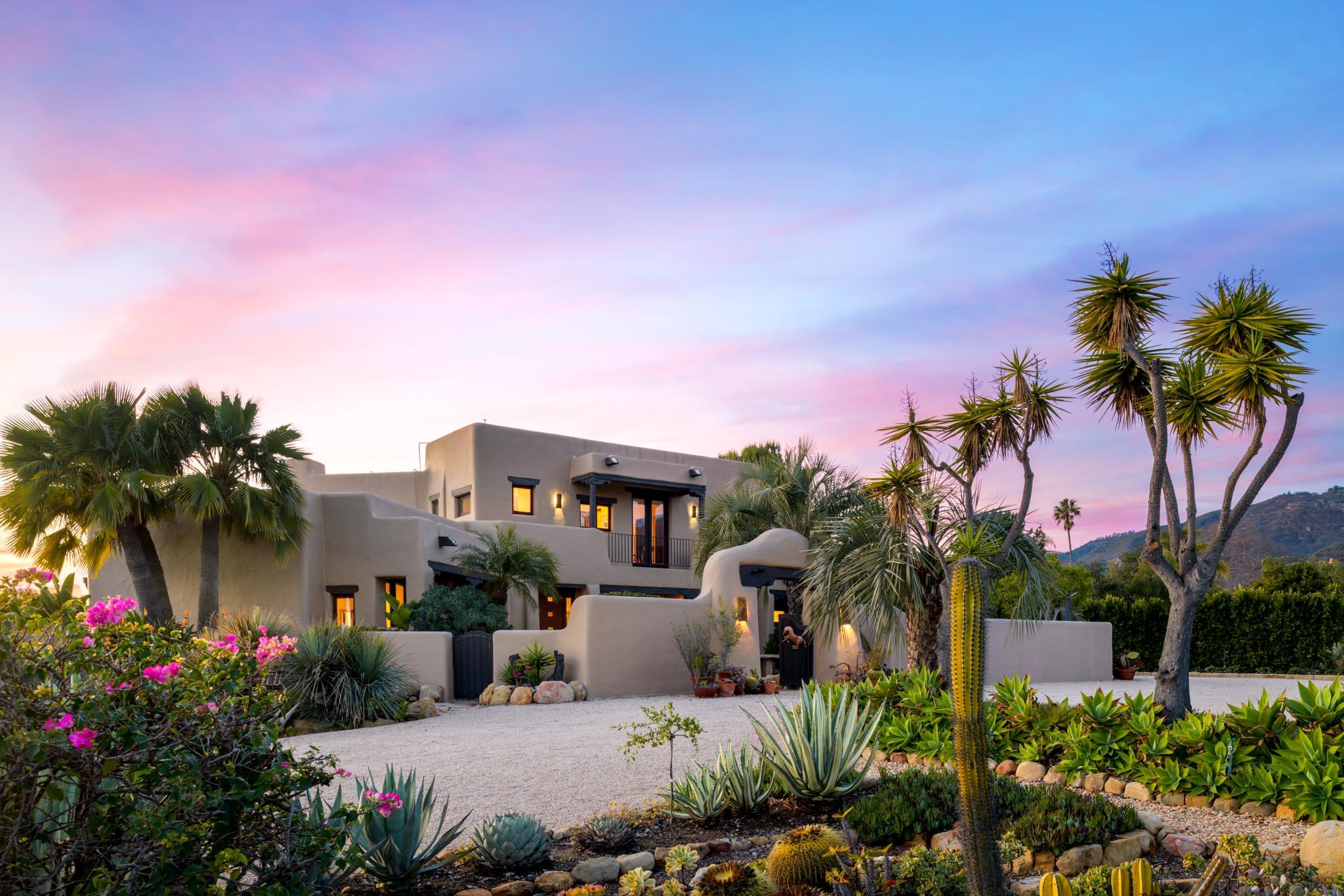 Santa Barbara, California 93111, United States, 4 Bedrooms Bedrooms, ,4 BathroomsBathrooms,Residential,Pending,5974