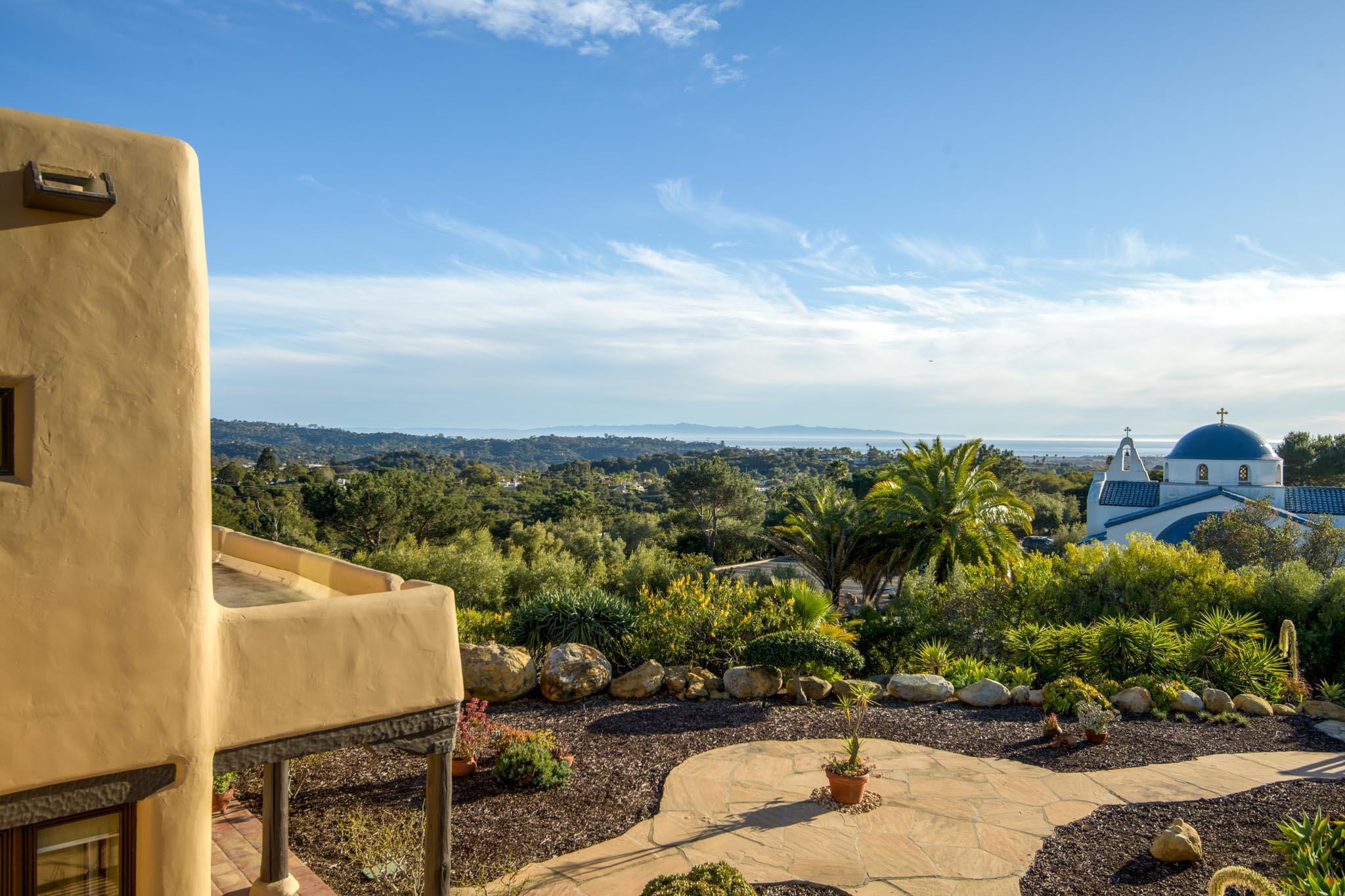 Santa Barbara, California 93111, United States, 4 Bedrooms Bedrooms, ,4 BathroomsBathrooms,Residential,Pending,5974