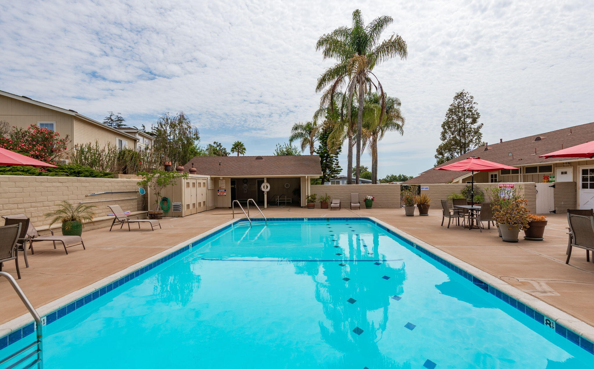 Santa Barbara, California 93110, United States, 2 Bedrooms Bedrooms, ,2 BathroomsBathrooms,Residential,Active,220735