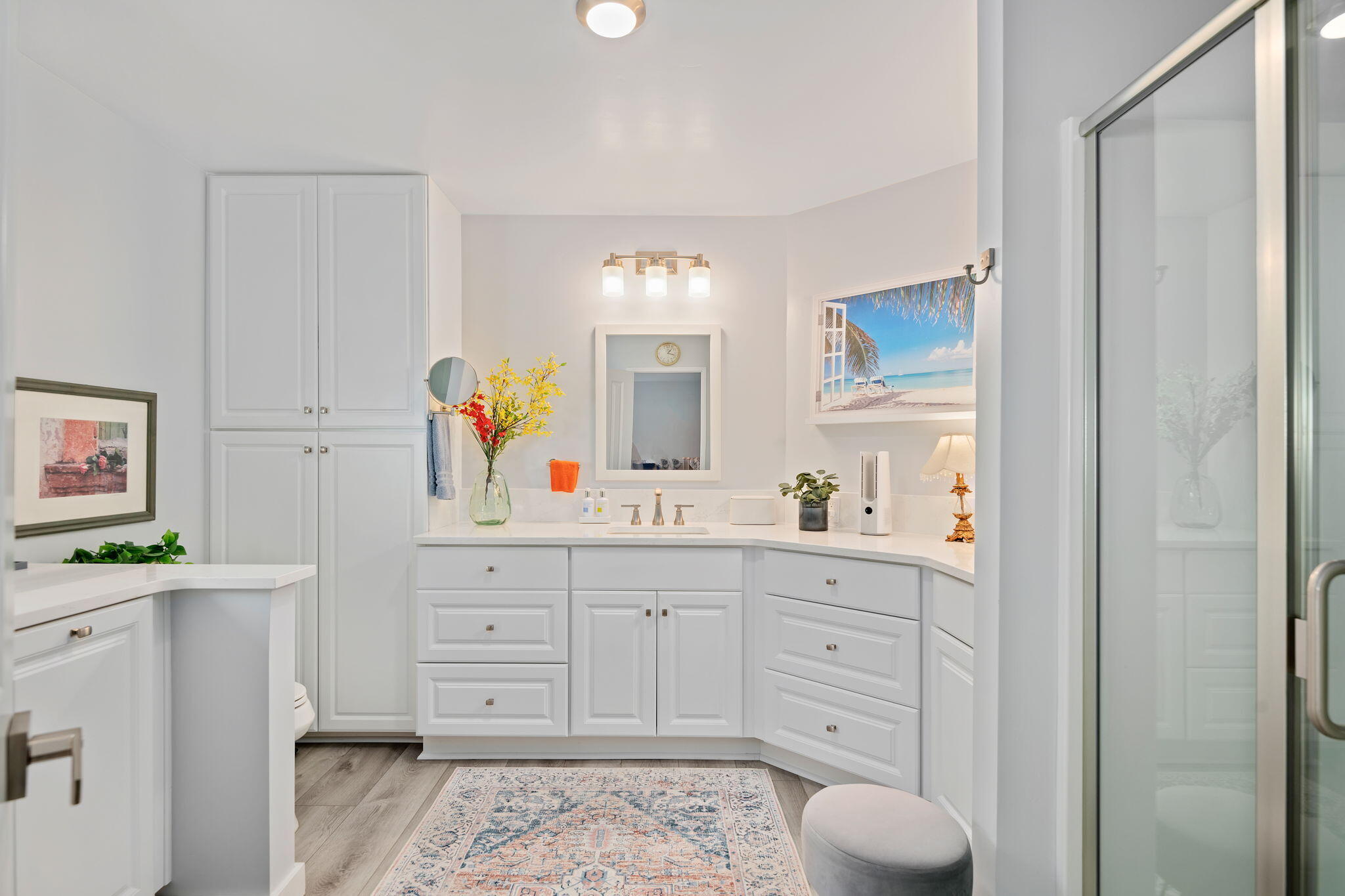 Santa Barbara, California 93110, United States, 2 Bedrooms Bedrooms, ,2 BathroomsBathrooms,Residential,Active,220735