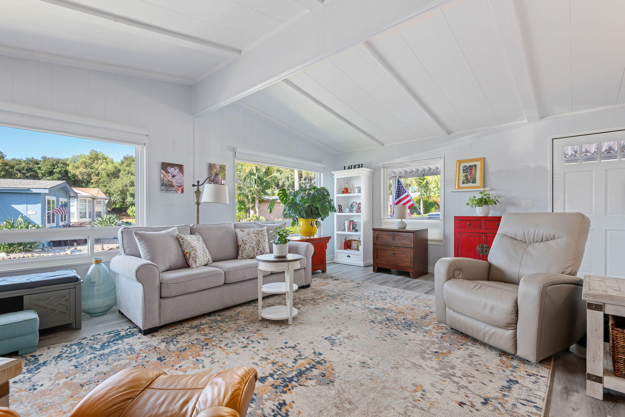 Santa Barbara, California 93110, United States, 2 Bedrooms Bedrooms, ,2 BathroomsBathrooms,Residential,Active,220735