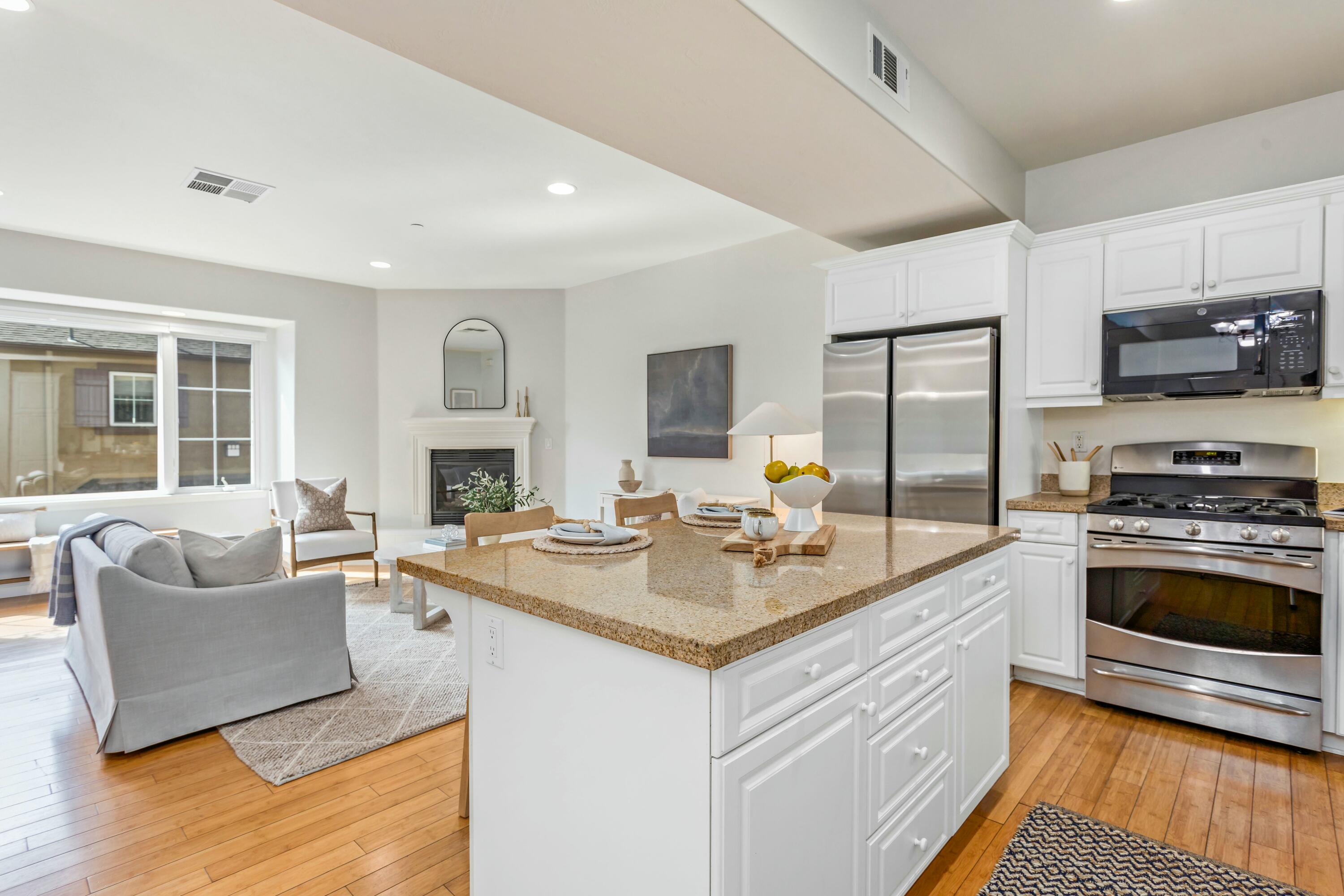 Goleta, California 93117, United States, 3 Bedrooms Bedrooms, ,3 BathroomsBathrooms,Residential,Active,128122