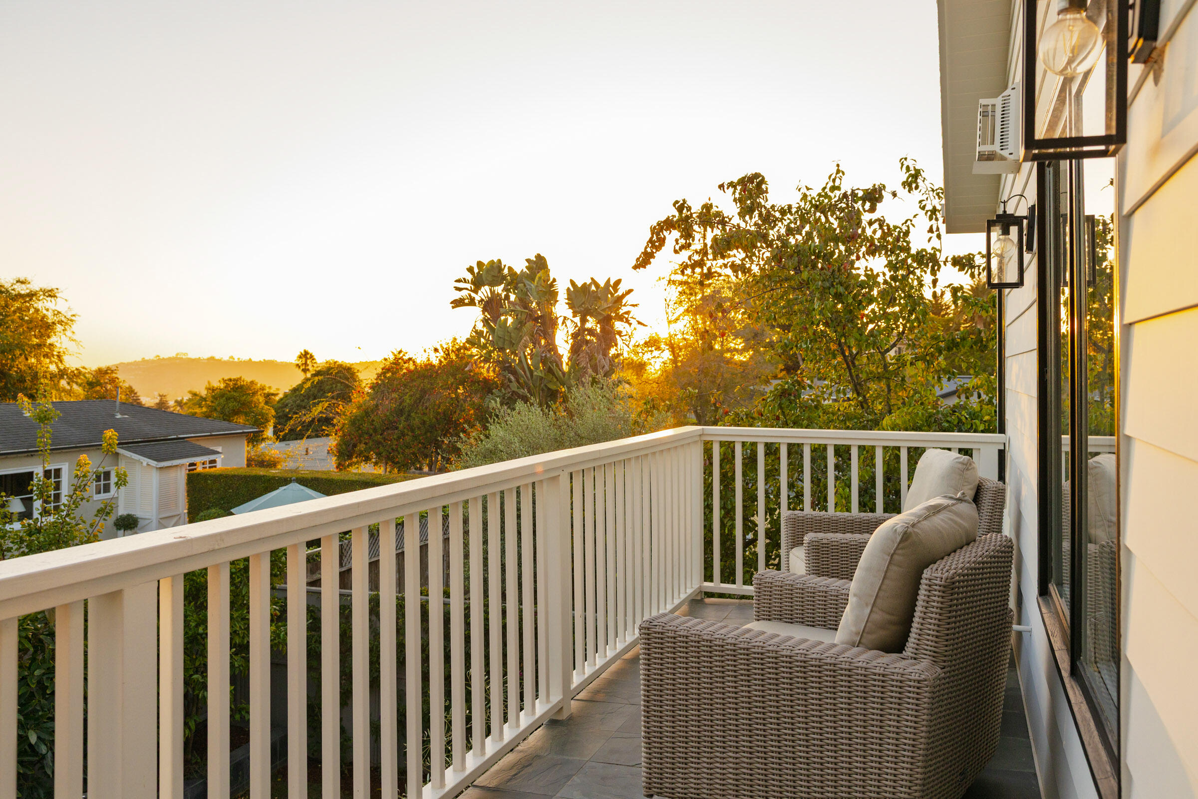 Santa Barbara, California 93108, United States, 3 Bedrooms Bedrooms, ,4 BathroomsBathrooms,Residential,Active,227428