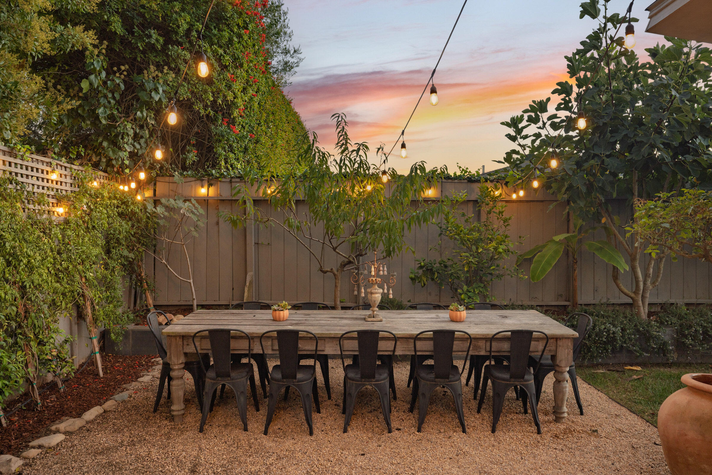 Santa Barbara, California 93108, United States, 3 Bedrooms Bedrooms, ,4 BathroomsBathrooms,Residential,Active,227428