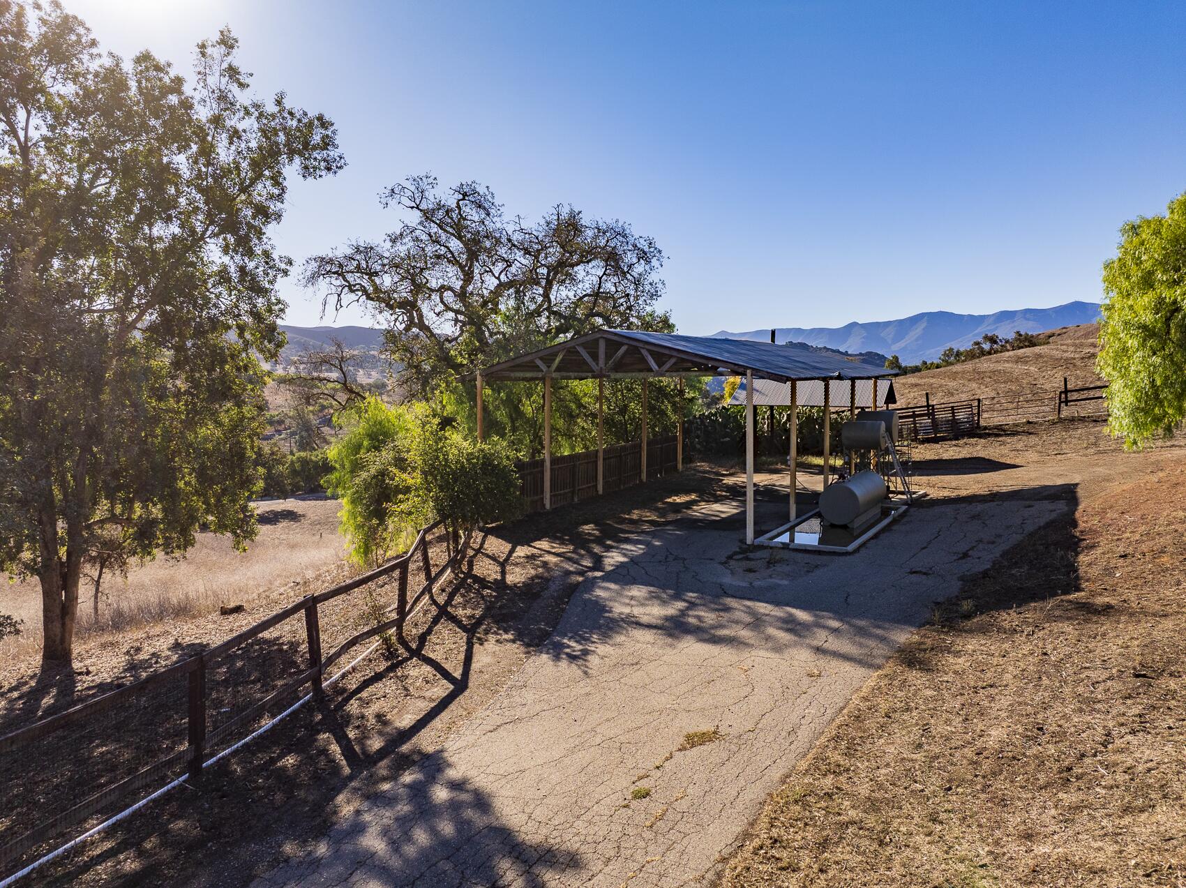 Santa Ynez, California 93460, United States, 4 Bedrooms Bedrooms, ,6 BathroomsBathrooms,Residential,Active,234402
