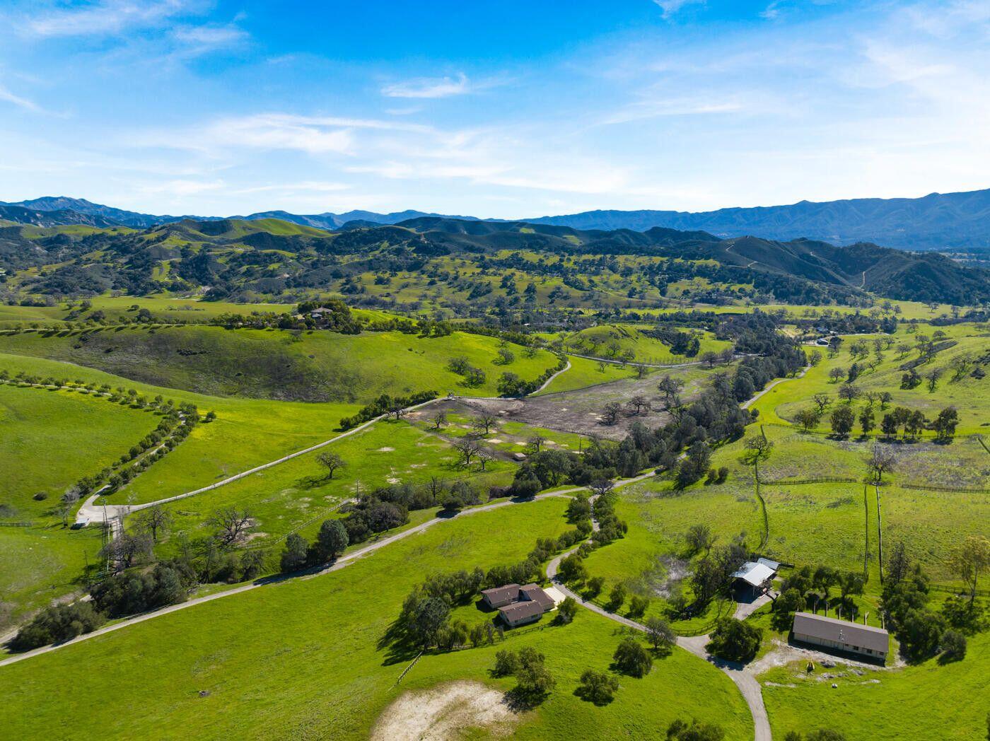 Santa Ynez, California 93460, United States, 4 Bedrooms Bedrooms, ,6 BathroomsBathrooms,Residential,Active,234402