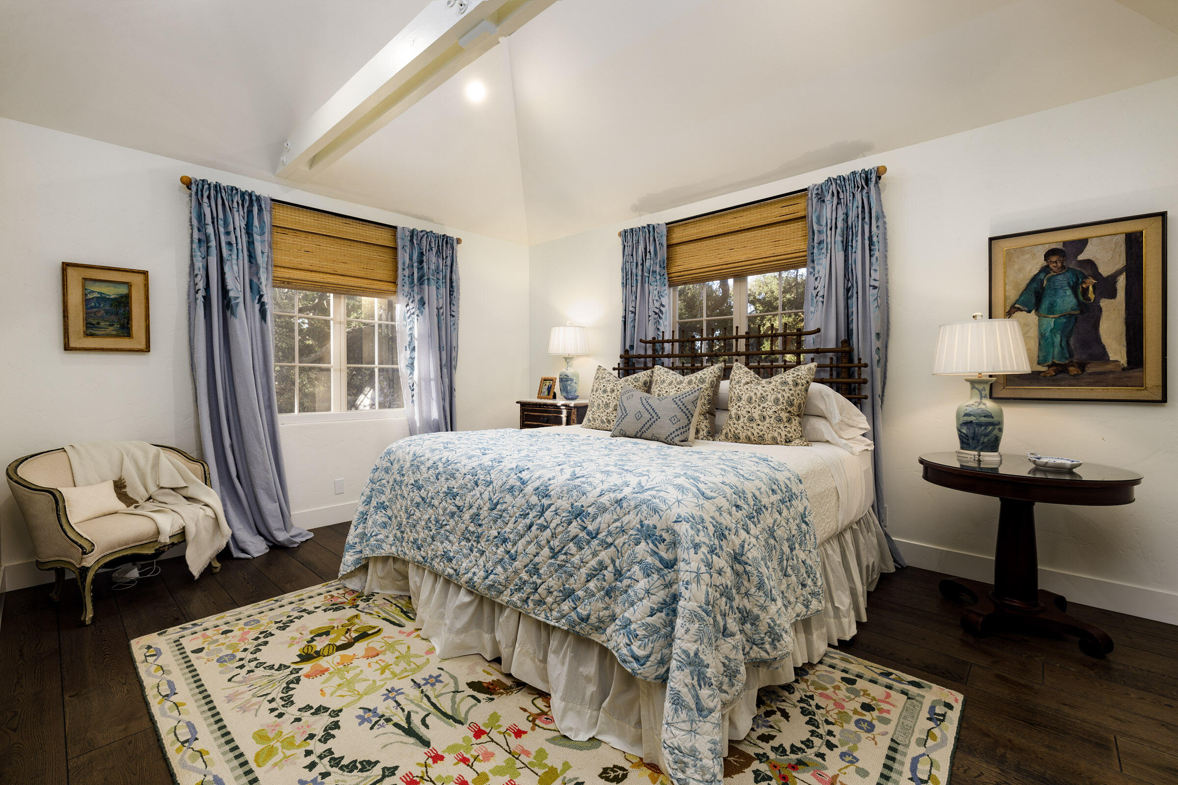 Santa Barbara, California 93105, United States, 4 Bedrooms Bedrooms, ,5 BathroomsBathrooms,Residential,Pending,22795