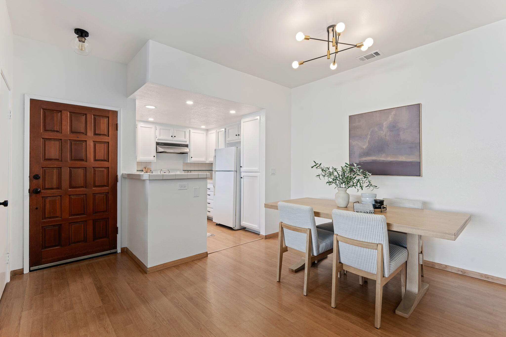 1230 Franciscan Court 7