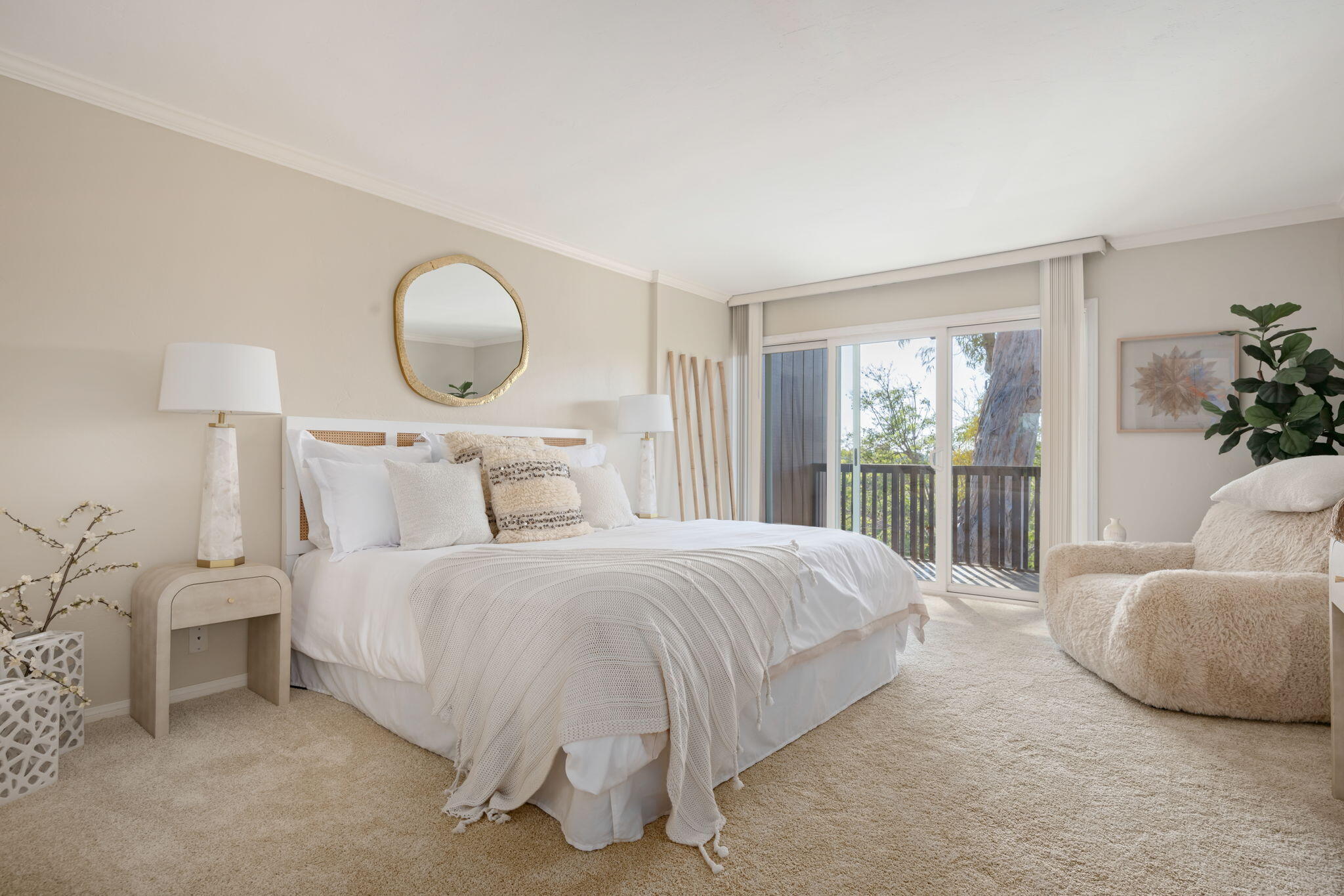 Santa Barbara, California 93105, United States, 1 Bedroom Bedrooms, ,1 BathroomBathrooms,Residential,Active,199002