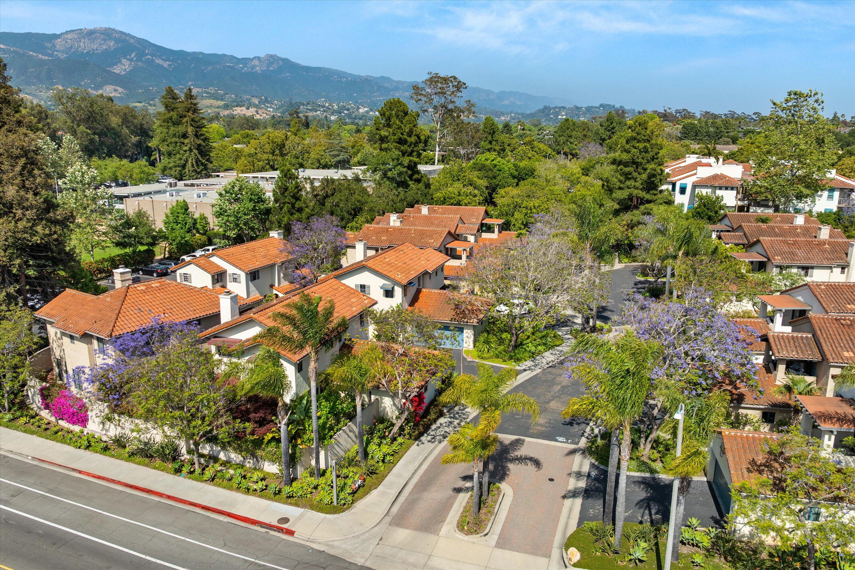 Santa Barbara, California 93105, United States, 3 Bedrooms Bedrooms, ,3 BathroomsBathrooms,Residential,Active,140293