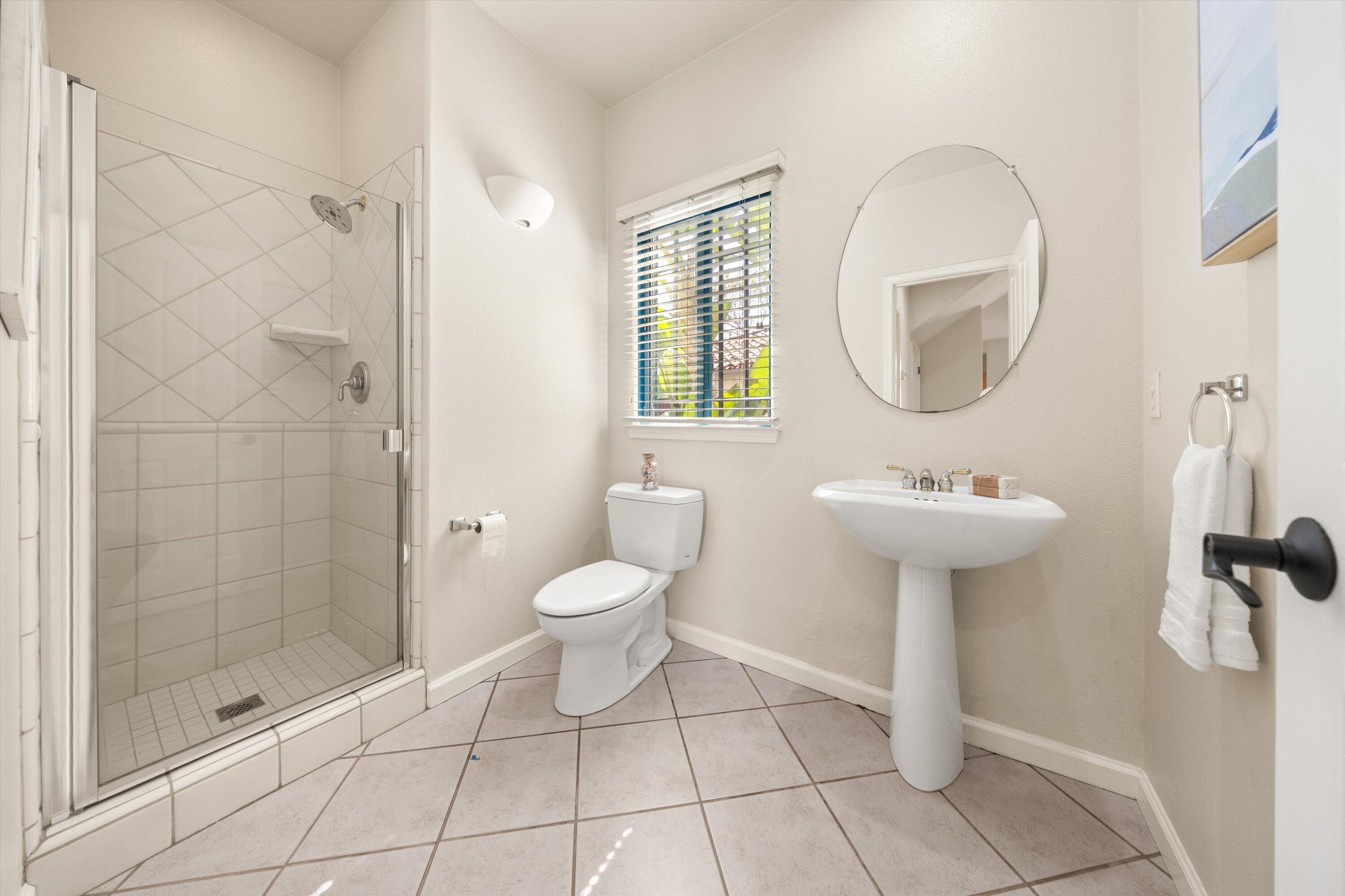 Santa Barbara, California 93105, United States, 3 Bedrooms Bedrooms, ,3 BathroomsBathrooms,Residential,Active,140293