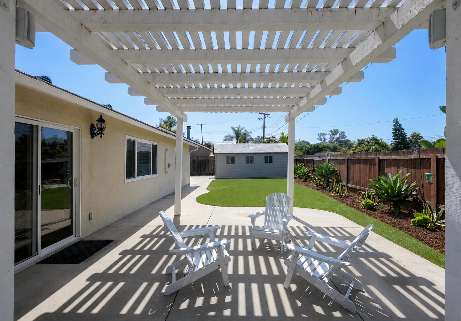 5137 University Drive