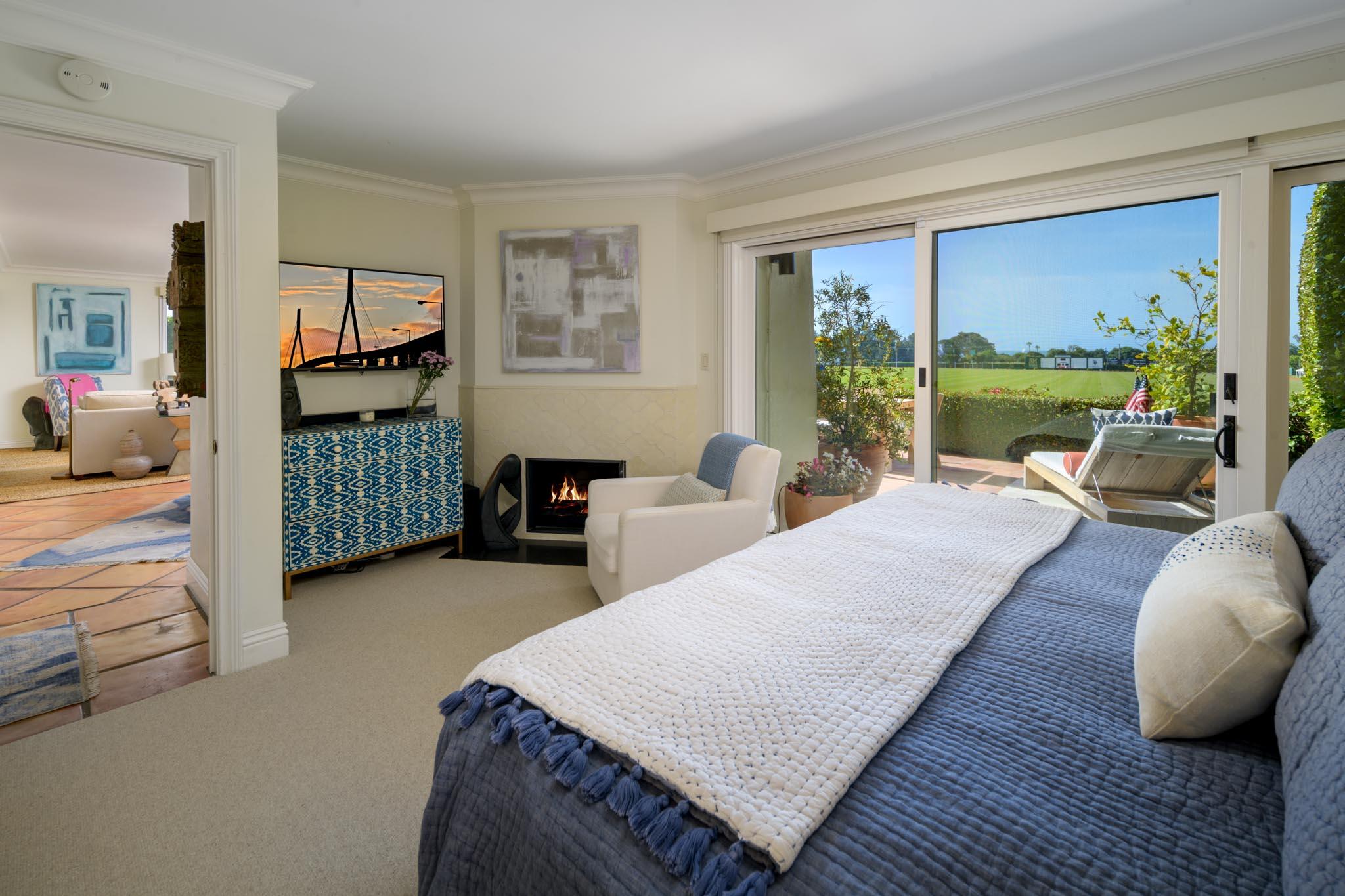 Carpinteria, California 93013, United States, 3 Bedrooms Bedrooms, ,2 BathroomsBathrooms,Residential,Active,129201